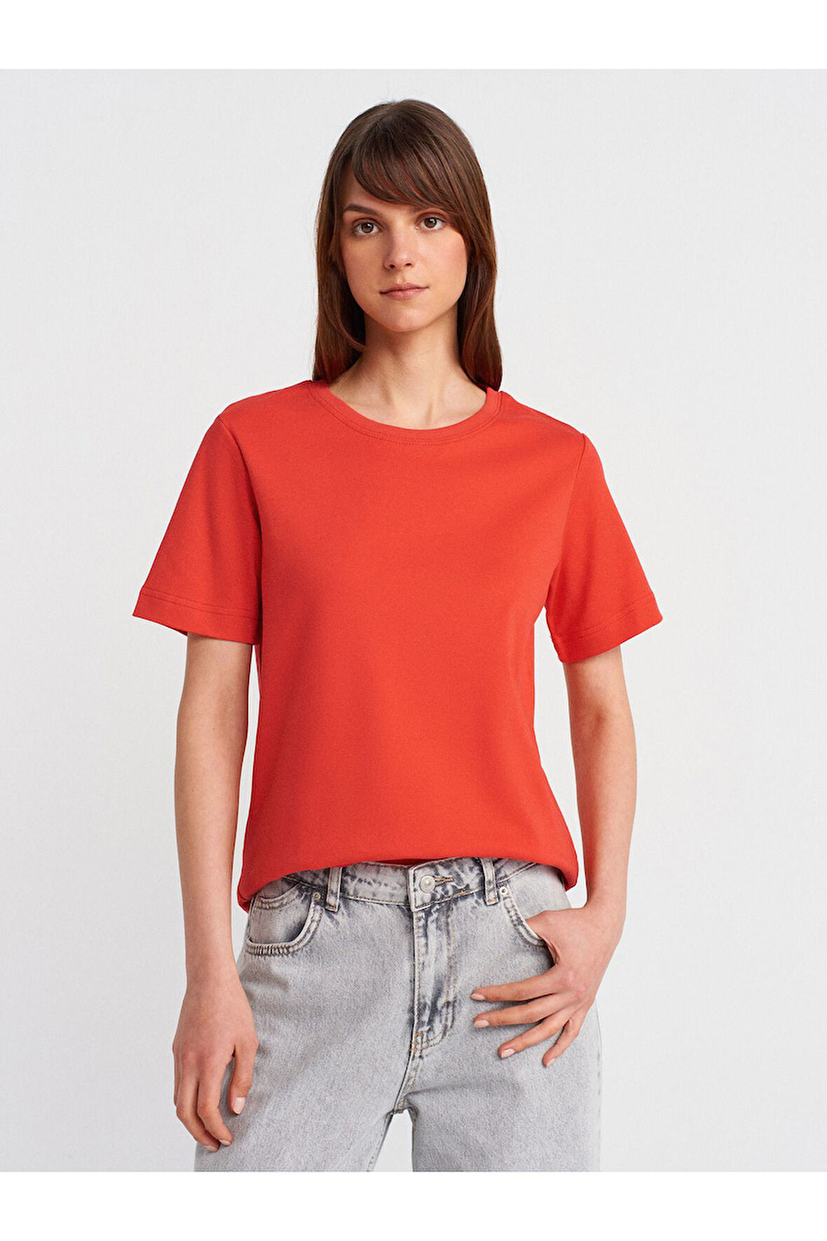 Dilvin Kadın Basic Relaxed Kırmızı Bisiklet Yaka T-shirt - 31763