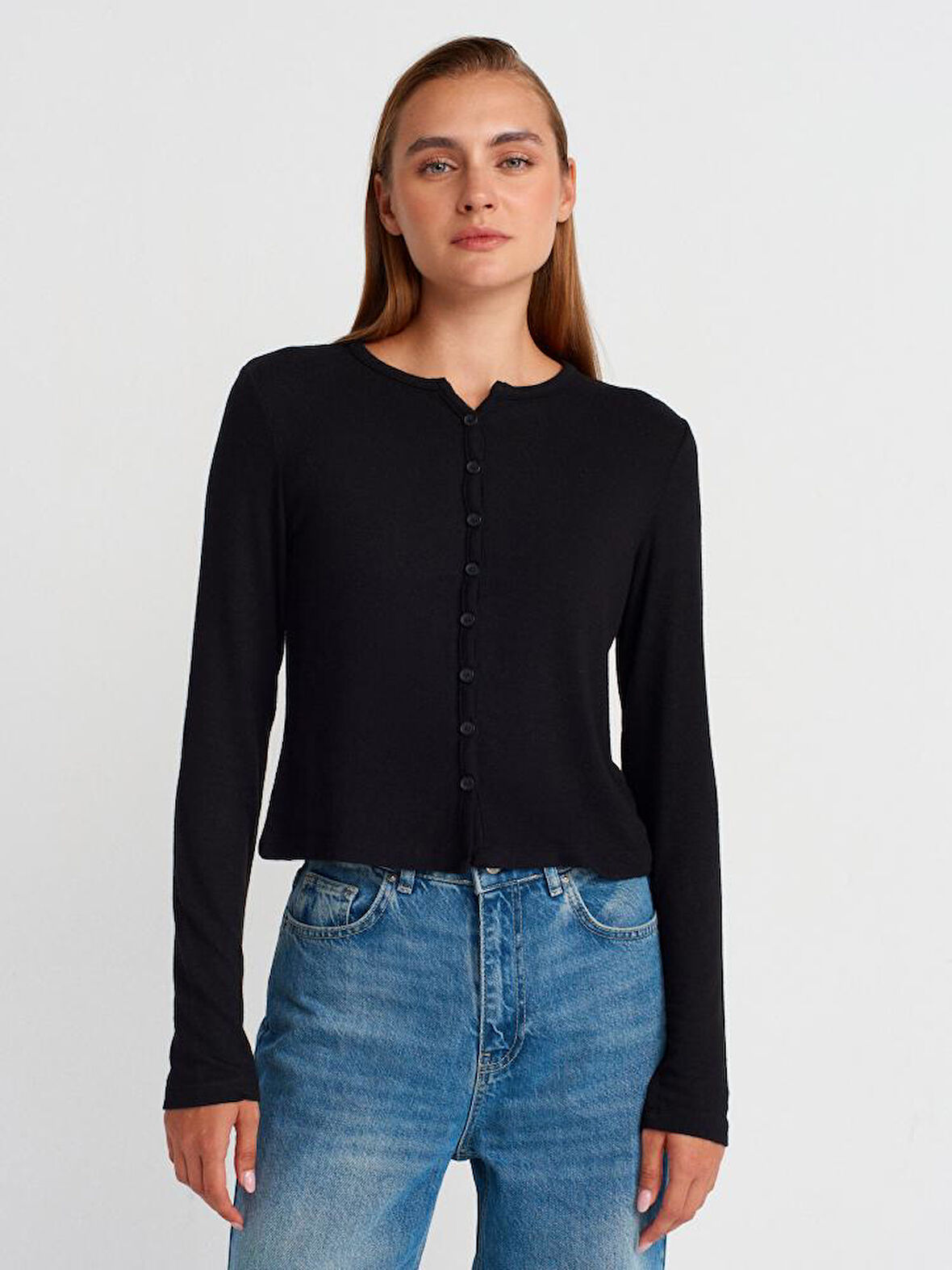 31413 DİLVİN DÜĞMELİ DETAYLI HIRKA