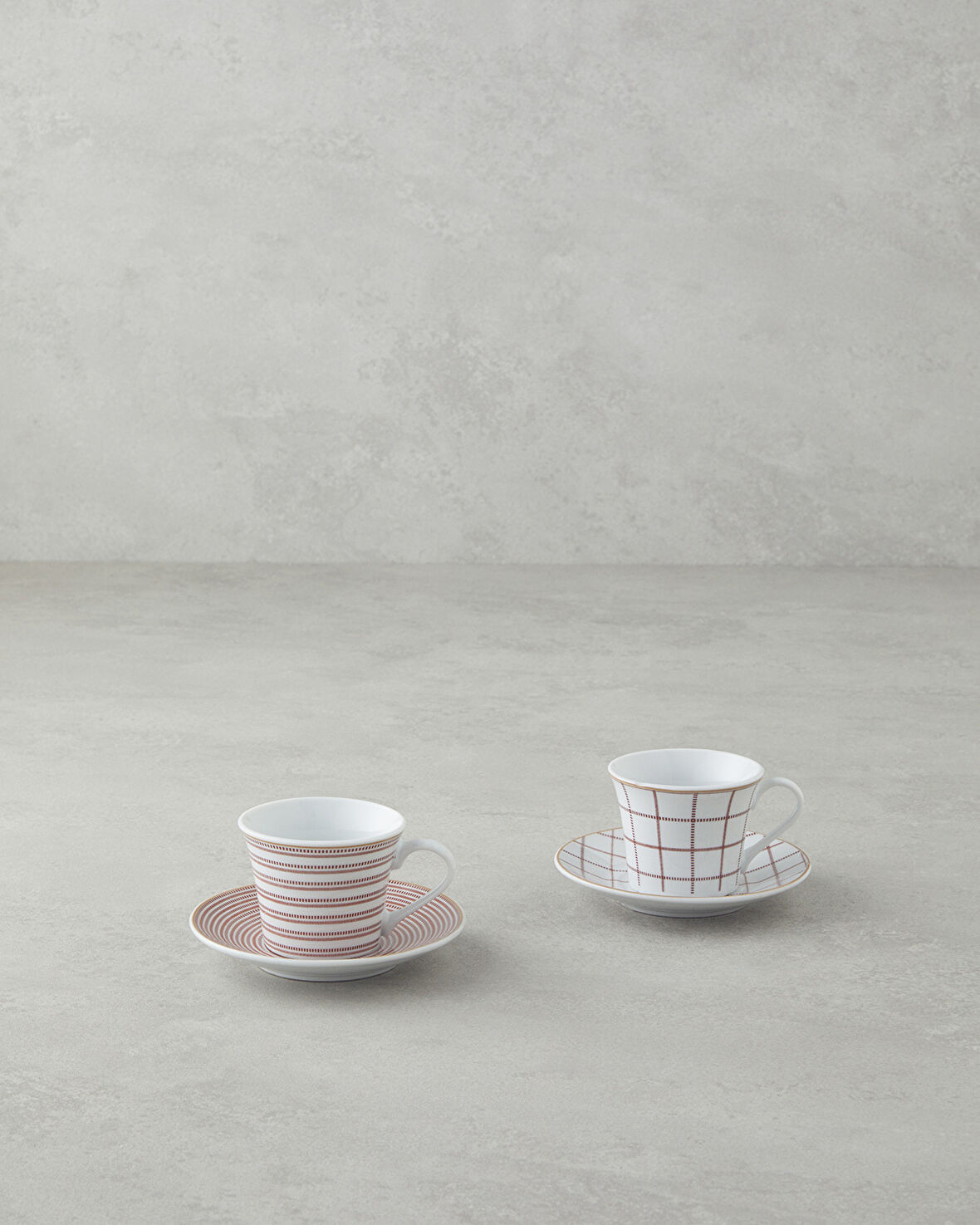 English Home Ashley Porselen Kahve Fincan Takımı 4 Parça 2 Kişilik Bordo