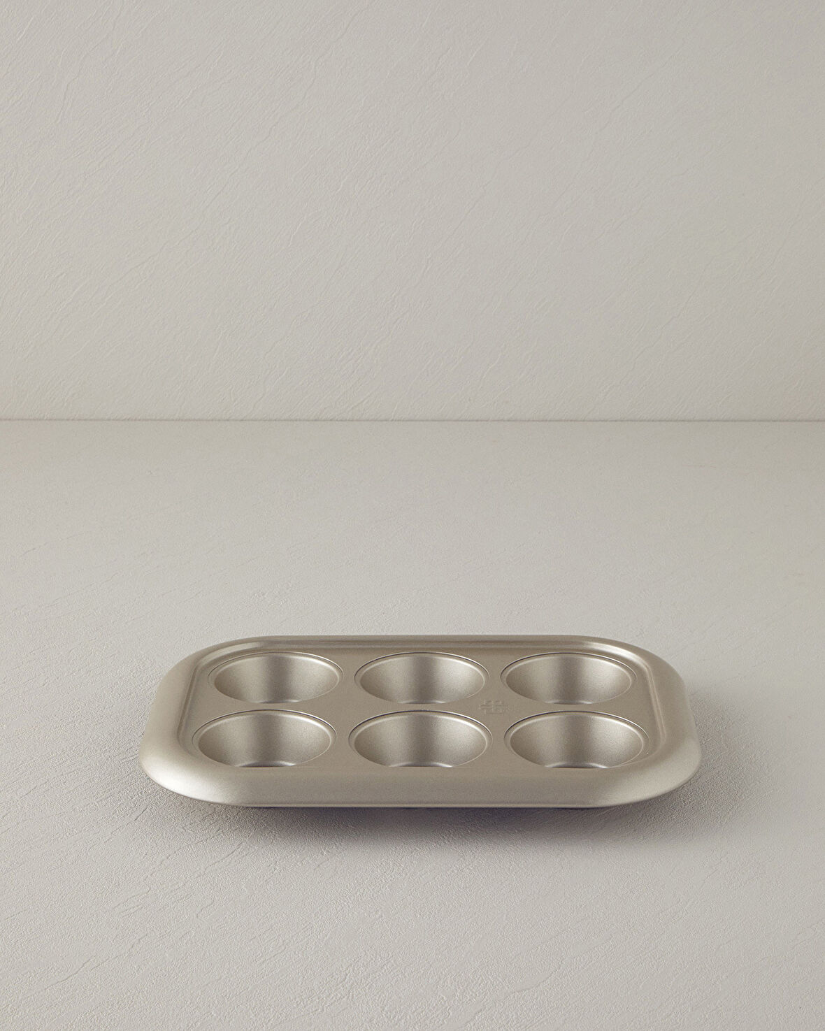 English Home Patisserie Mimi Karbon Çelik Muffin Kek Kalıbı 29,5x21 cm Şampanya