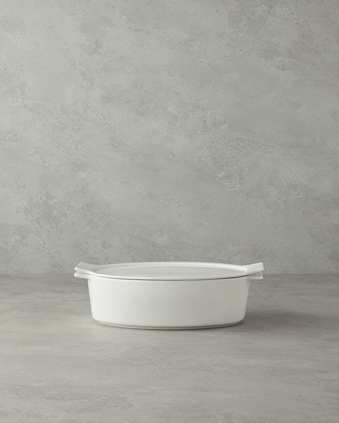 English Home Pure New Bone Oval Fırın Tenceresi 29x19x7,5 cm Beyaz