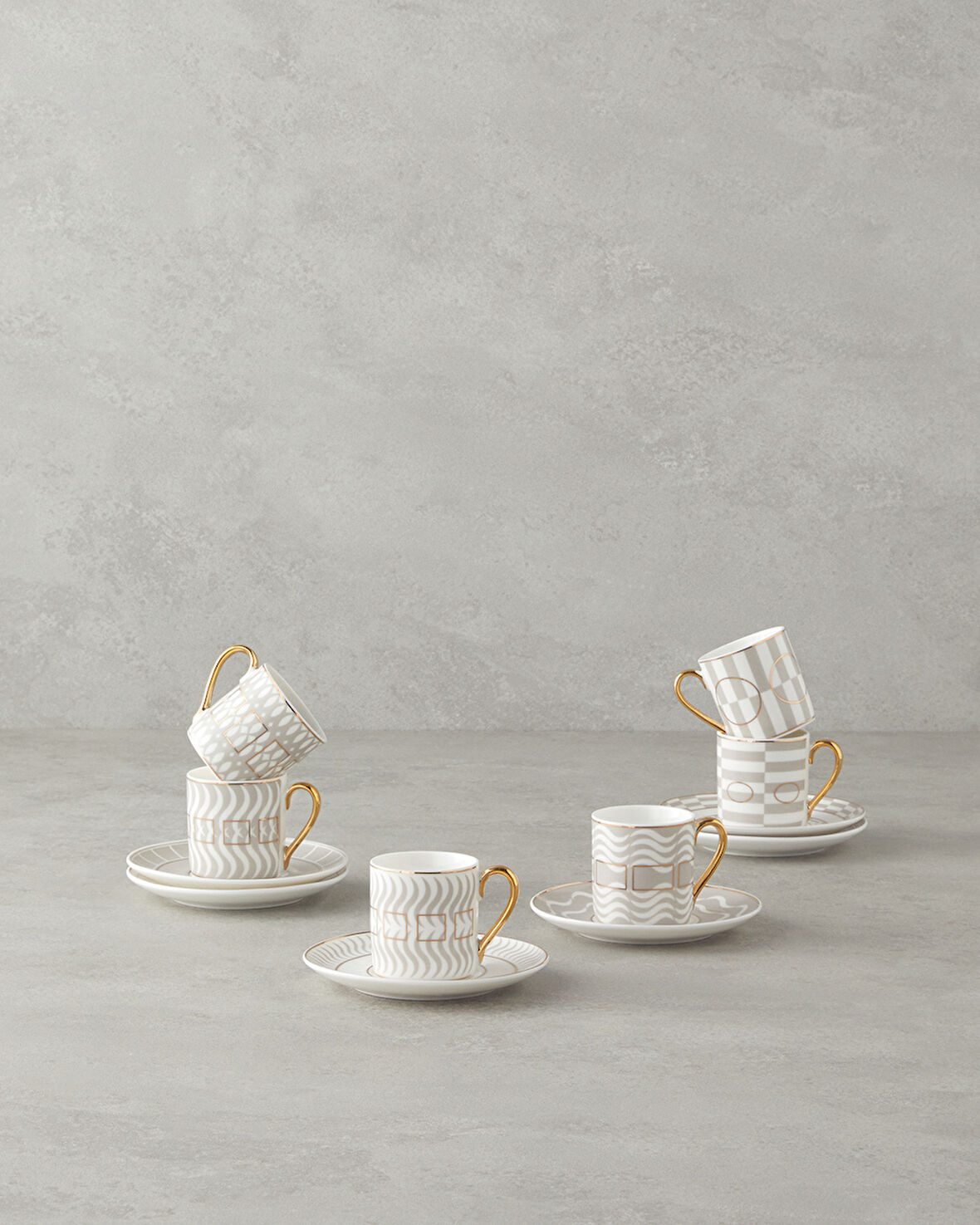 English Home Luxe Line New Bone China 12 Parça 6 Kişilik Kahve Fincan Takımı 80 ml Beyaz-Gold