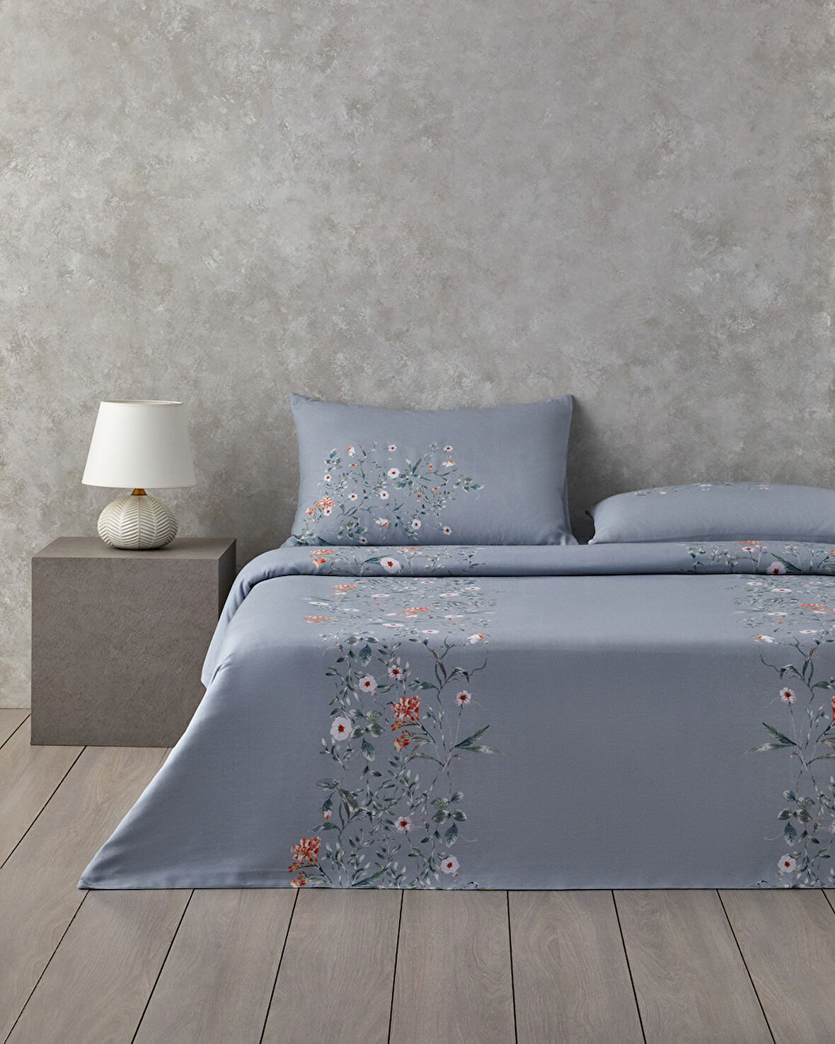 Harmony Garden Krep Super King Nevresim Takımı 260x220 cm Seledon