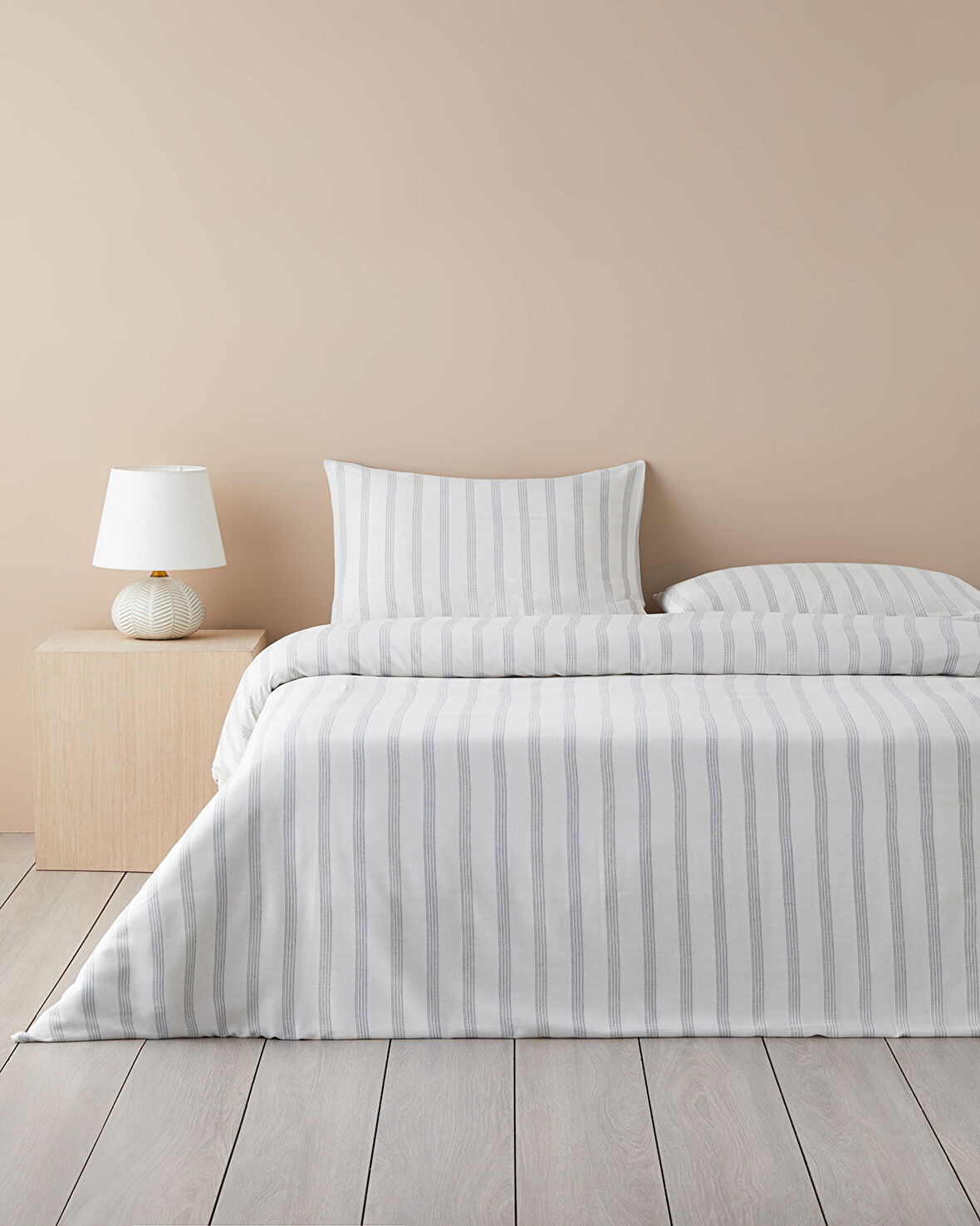 English Home Bold Stitch İpliği Boyalı Çift Kişilik Nevresim Takımı Lacivert-Yeşil