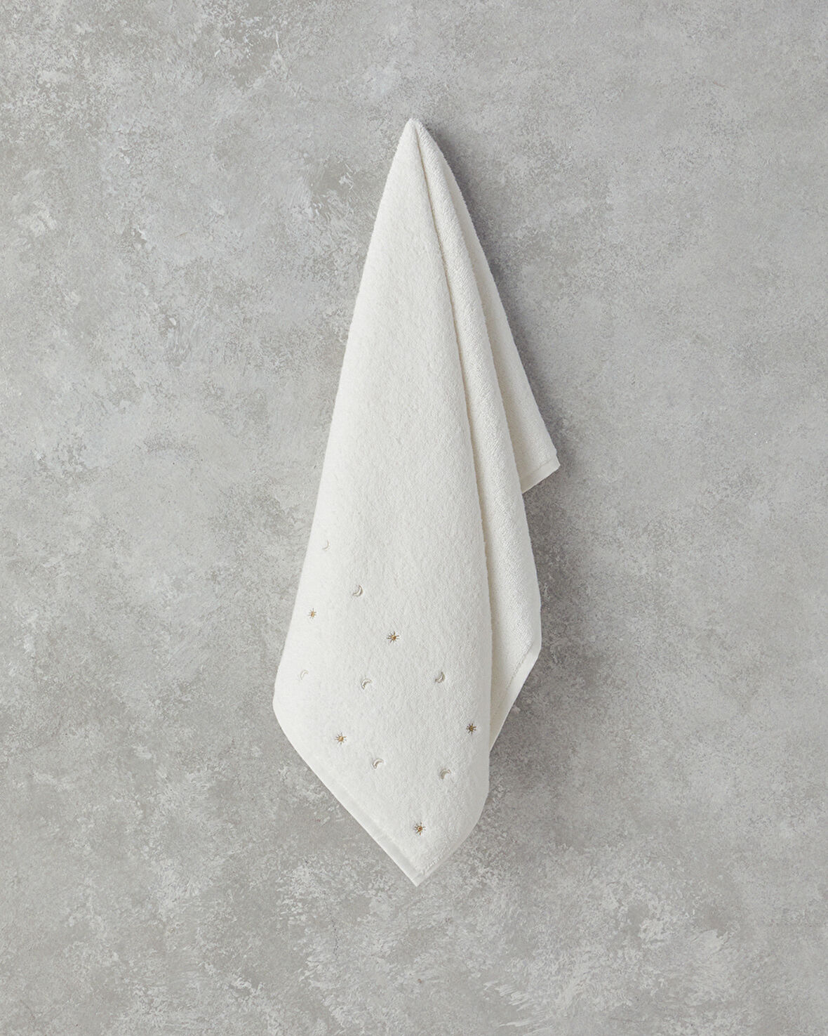 English Home Moonstar Pamuklu Nakışlı Yüz Havlusu 50x80 cm Ekru