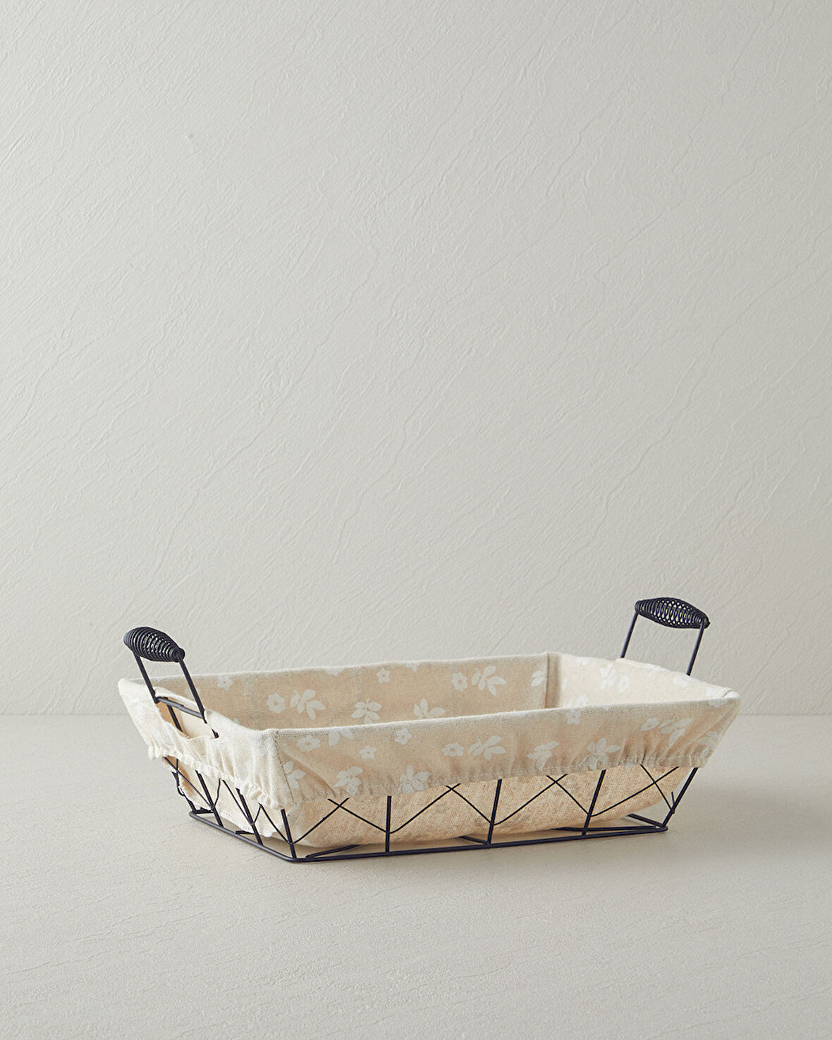 Woven Metal Ekmek Sepeti 30x23x8,5 Cm Krem