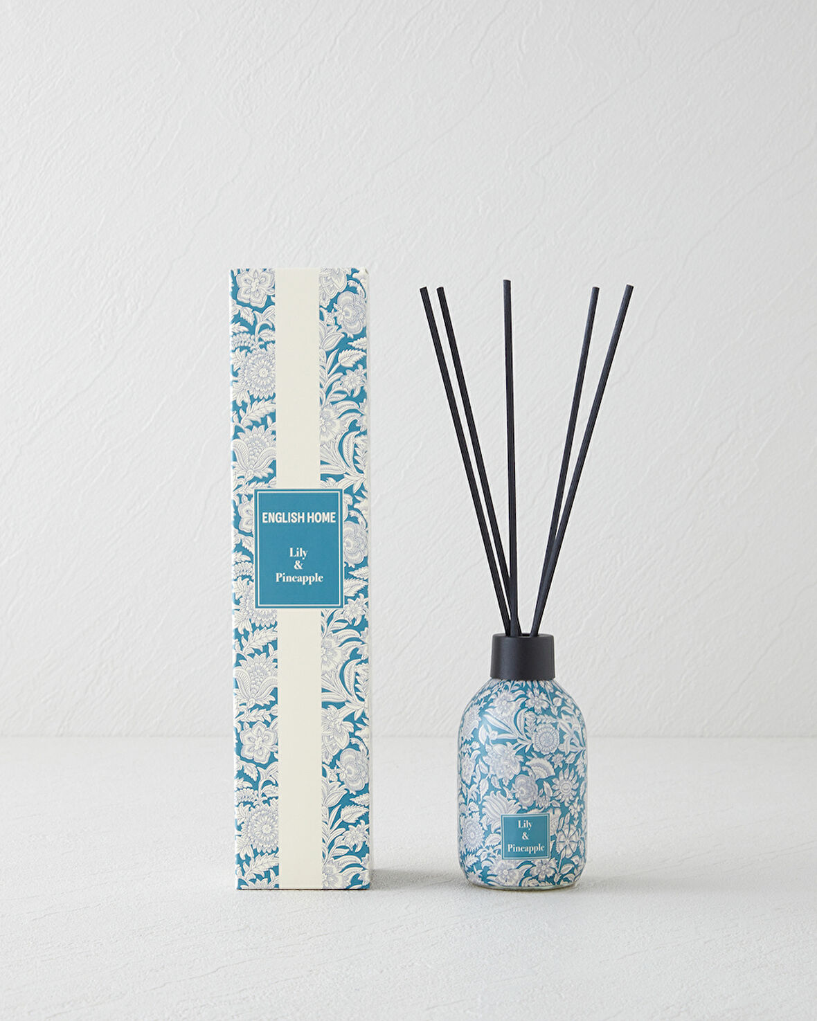 Lily & Pineapple Çubuklu Oda Kokusu 100 ml Mavi