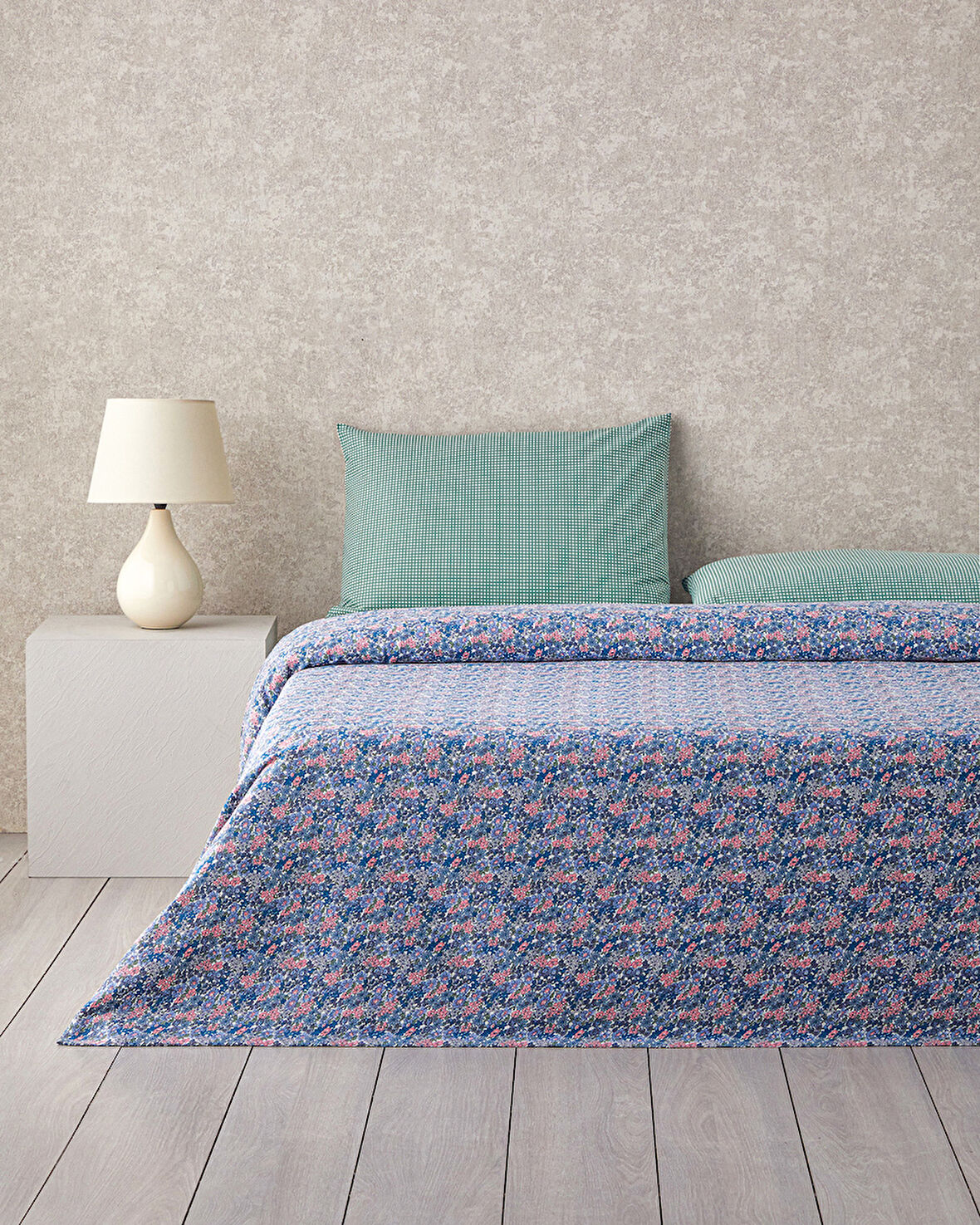 Petit Chamomile Baskılı Tek Kişilik Pike Takımı 150x220 cm Pembe