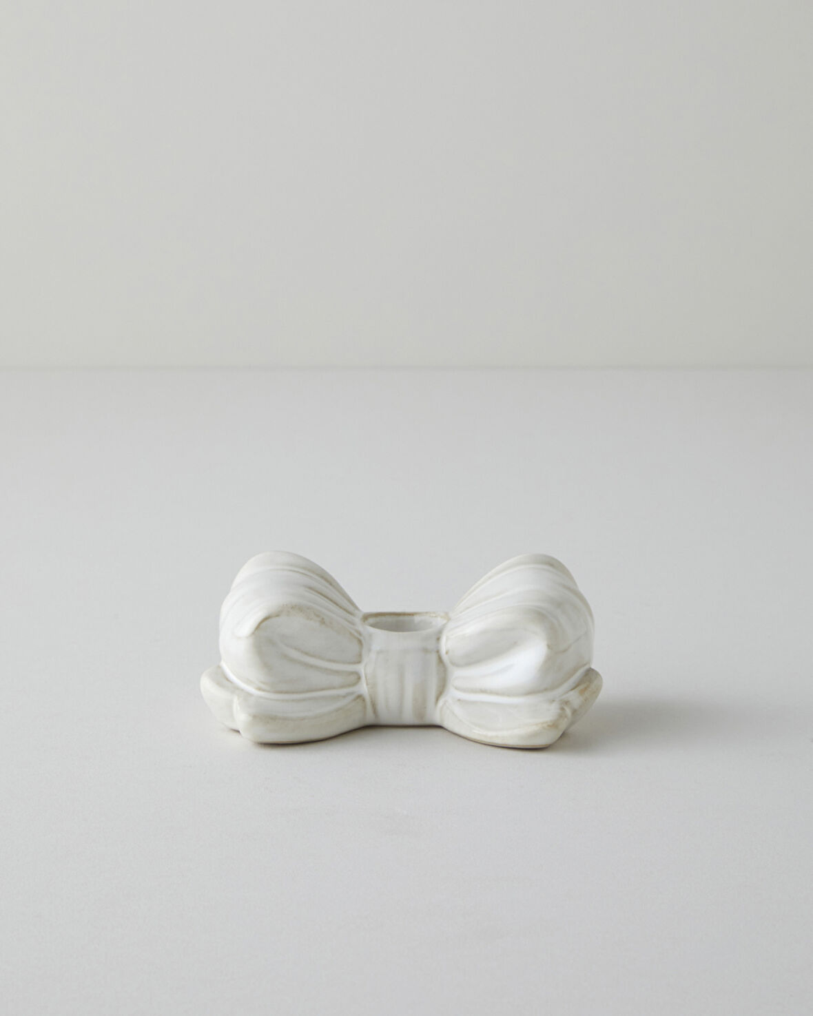 Betina Mumluk 5,5 cm Beyaz