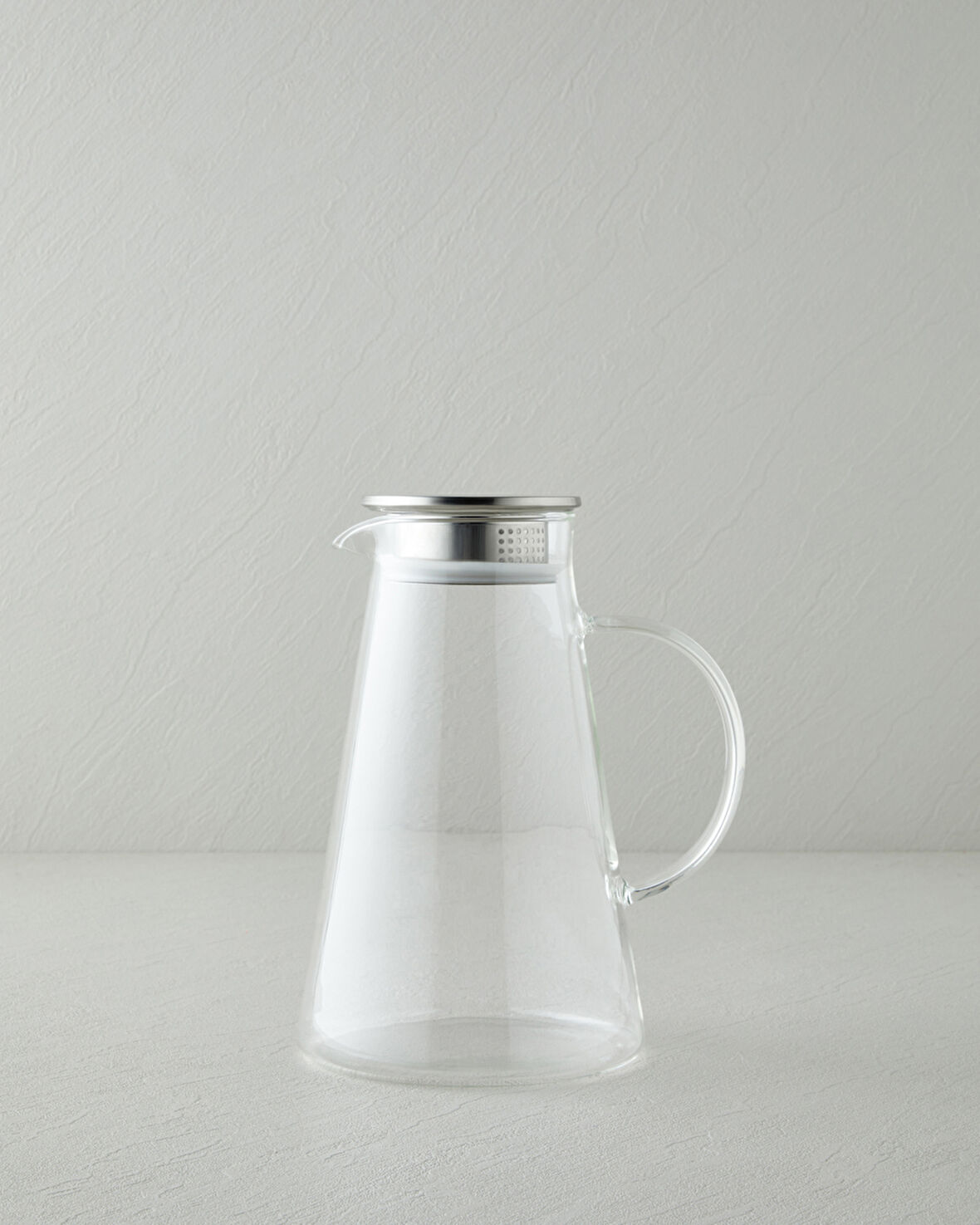 Solin Cam Sürahi 1800 ml Şeffaf