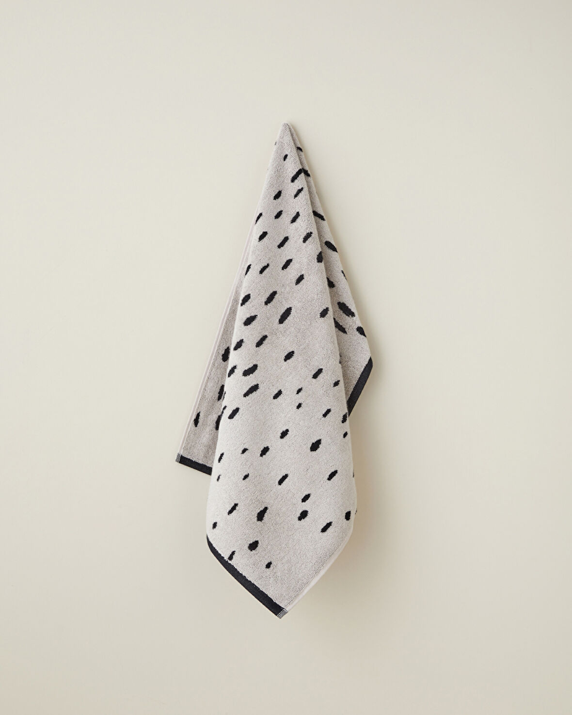 Felis Pamuk Yüz Havlusu 50x80 cm Ekru-Kahve