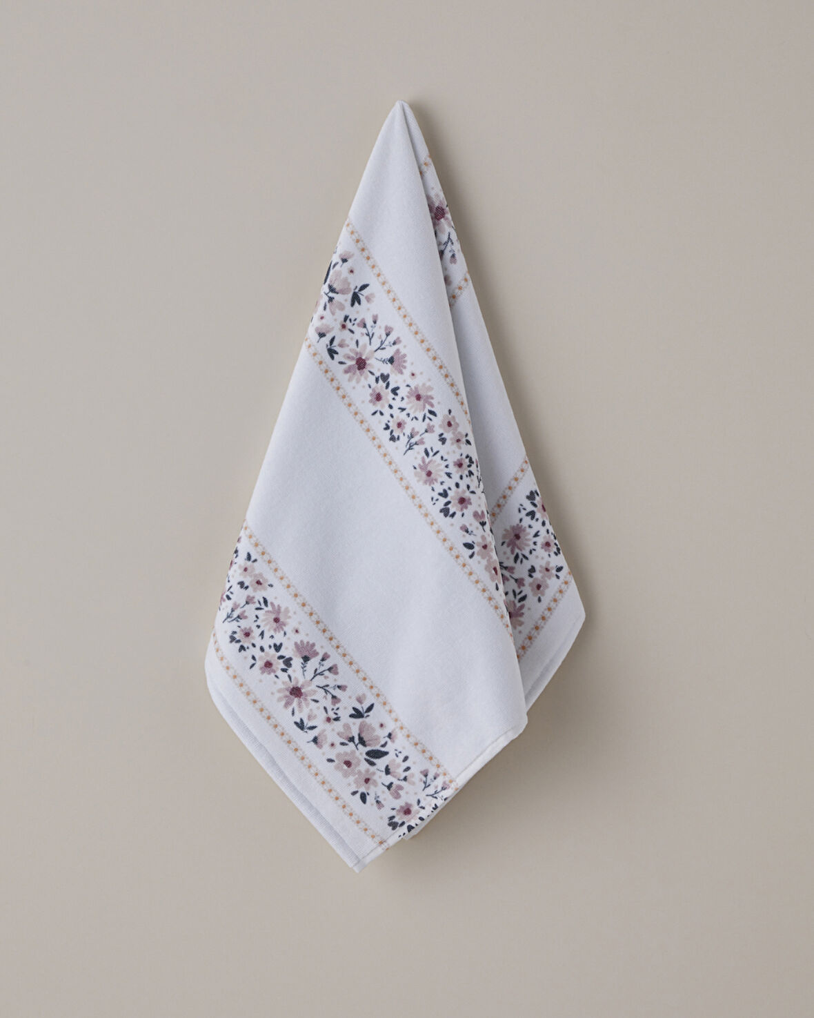 Daisy Line Pamuk Yüz Havlusu 50x80 cm Beyaz