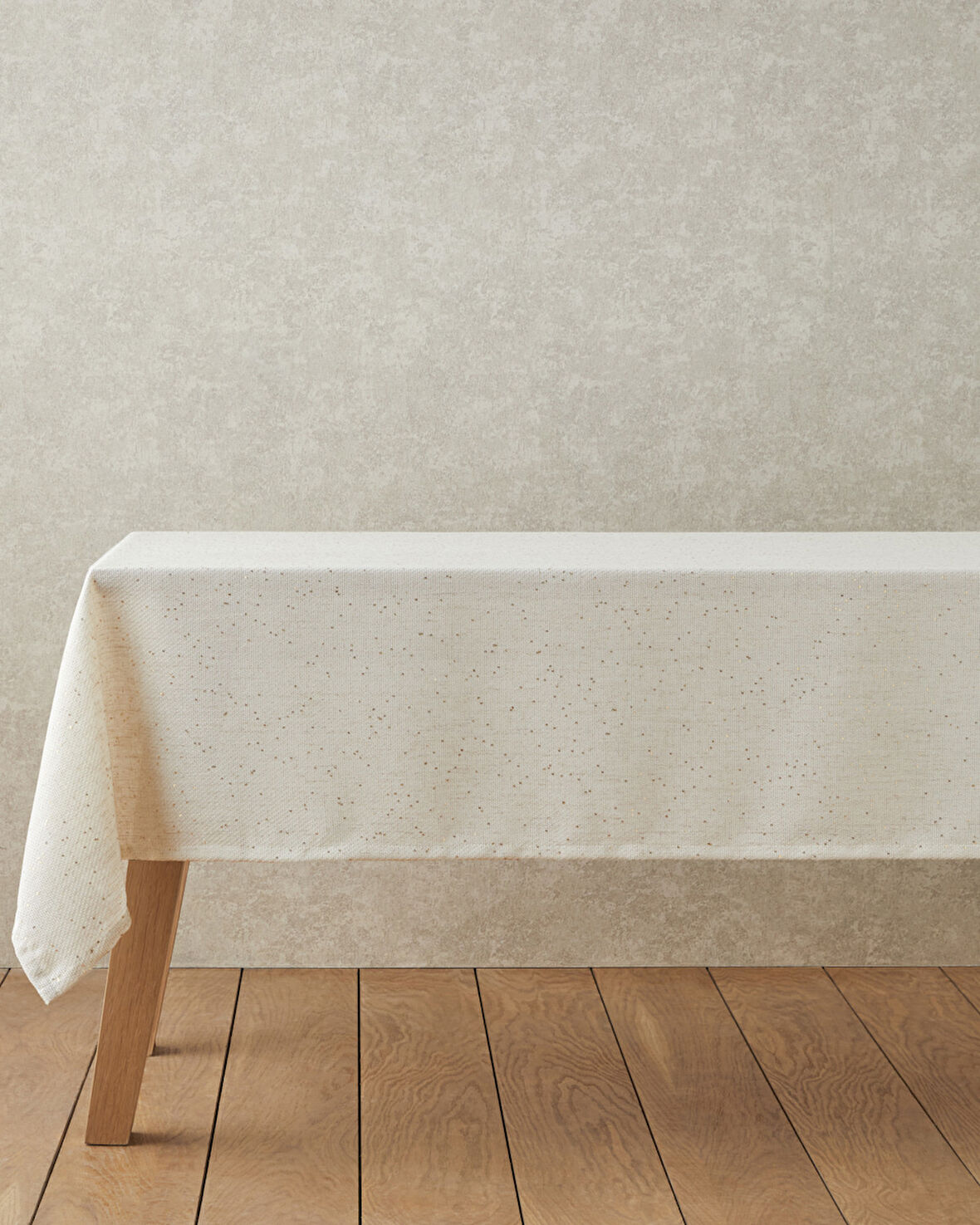 Goldenite Polyester Masa Örtüsü 145x200 cm Gold