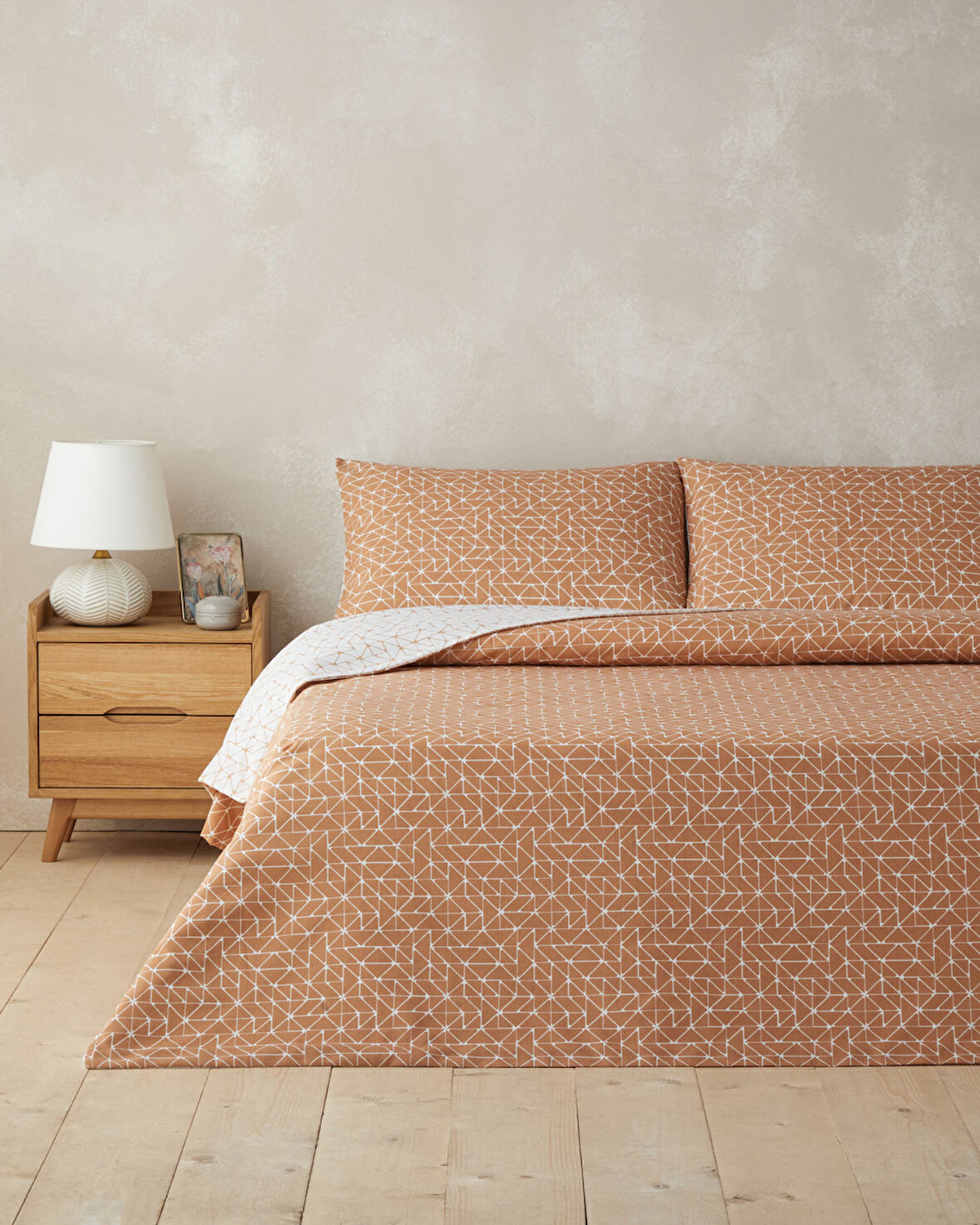 Trio Shape Kolay Ütülenir Çift Kişilik Nevresim Takımı 200x220 cm Turuncu