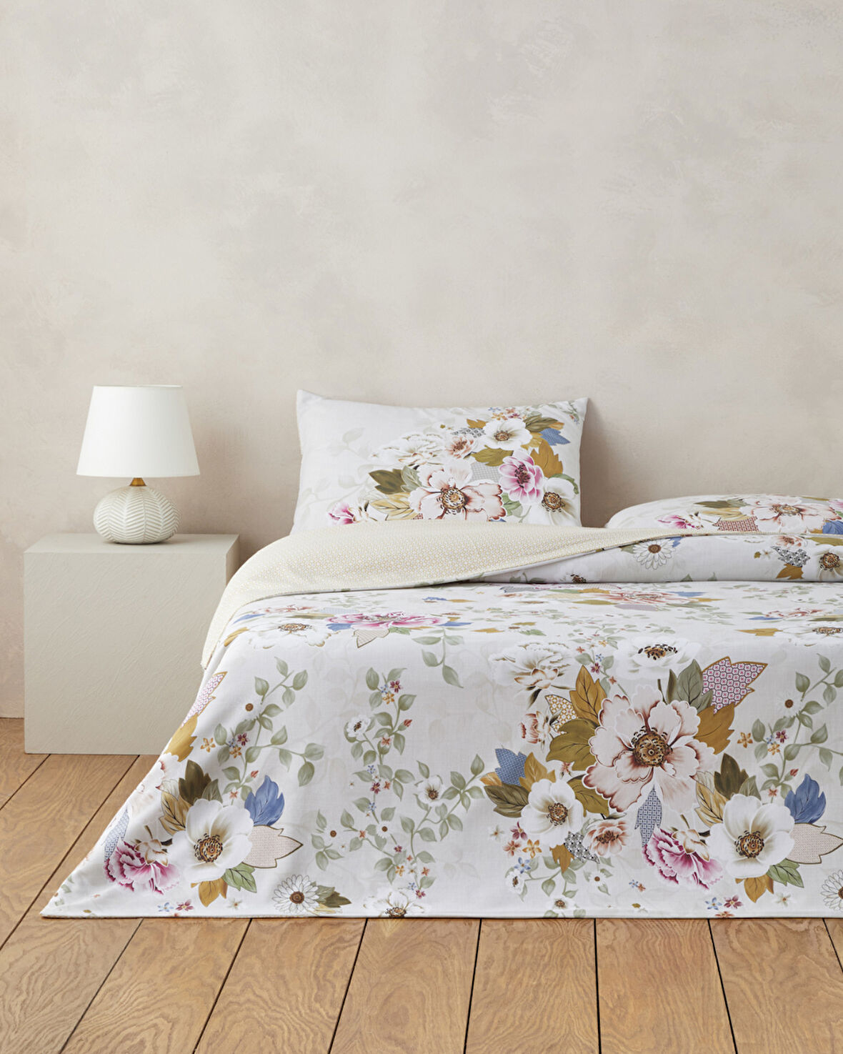 Bloomora Dijital Baskılı Kolay Ütülenir  Çift Kişilik Nevresim Takımı 200x220 cm Bej-Sarı