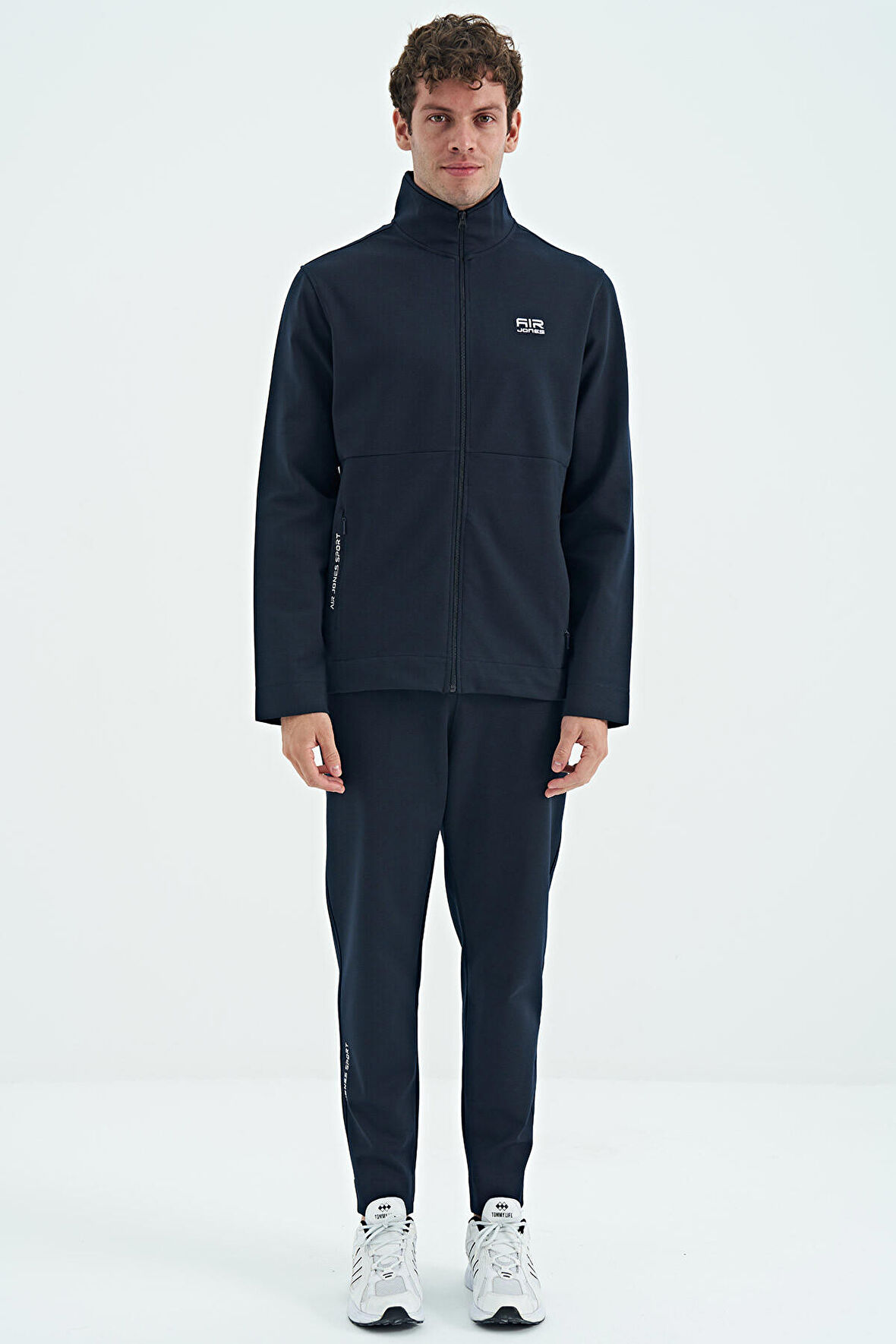 Lacivert Dik Yaka Gizli Cep Detaylı Standart Kalıp Erkek Eşofman Takım - 85209 | L