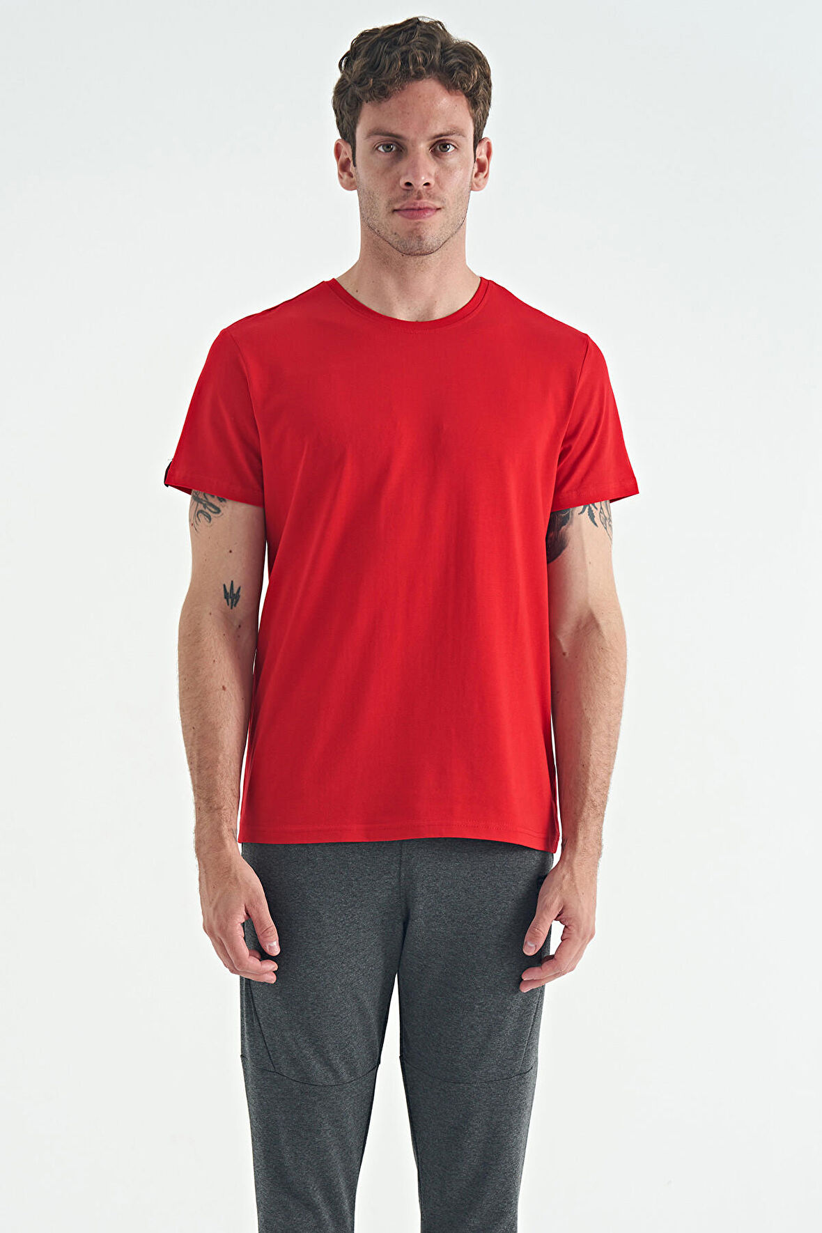 Kırmızı O Yaka Standart Kalıp Basic Erkek T-Shirt - 88245 | L