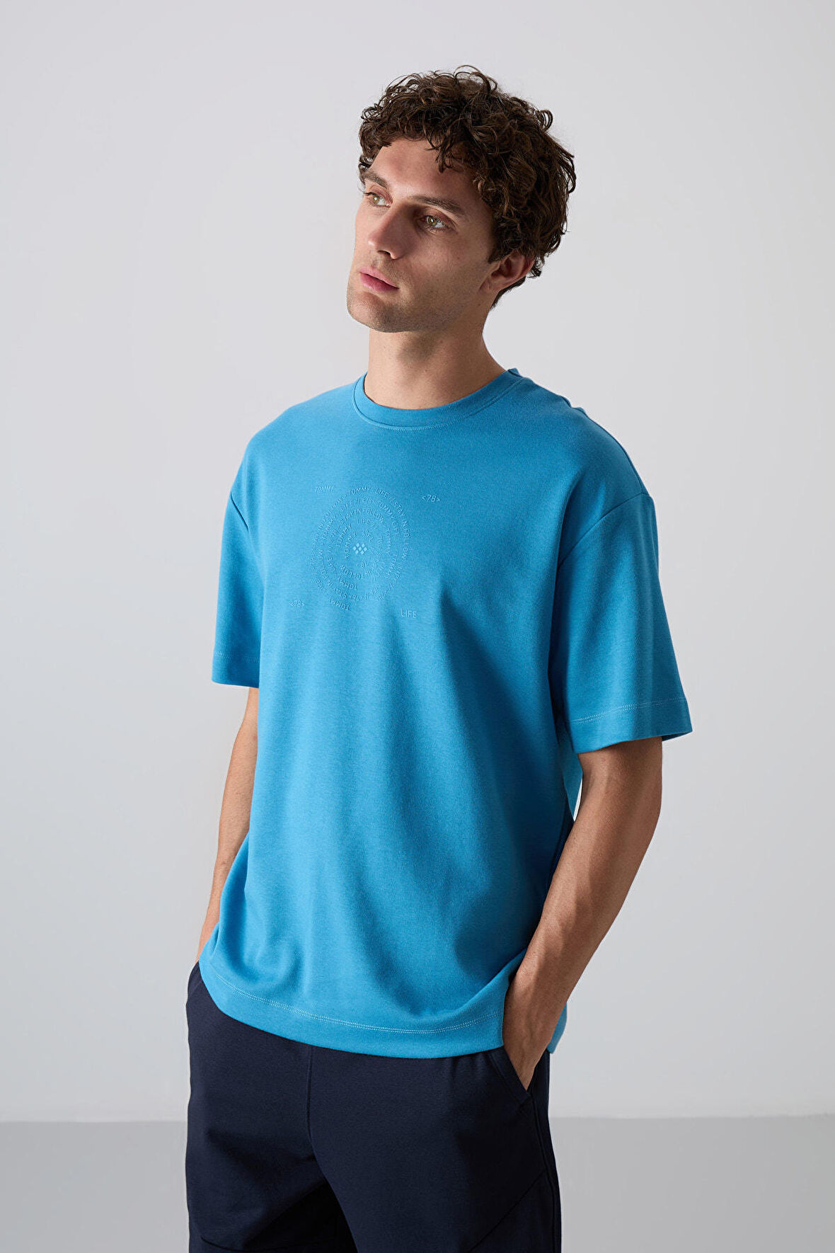 Petrol Mavi Pamuklu Kalın Yumuşak Dokulu Oversize Fit Baskılı Erkek T-Shirt - 88324 | XL