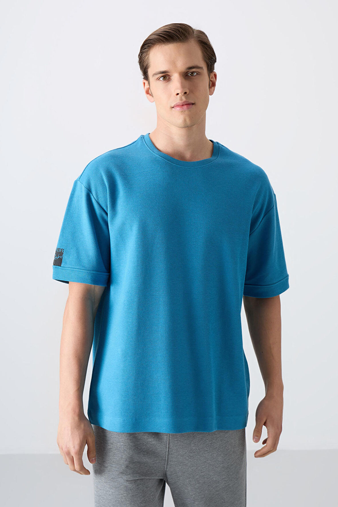 Petrol Mavi Pamuklu Kalın Yüzeyi Dokulu Oversize Fit Basic Erkek T-Shirt - 88339 | M