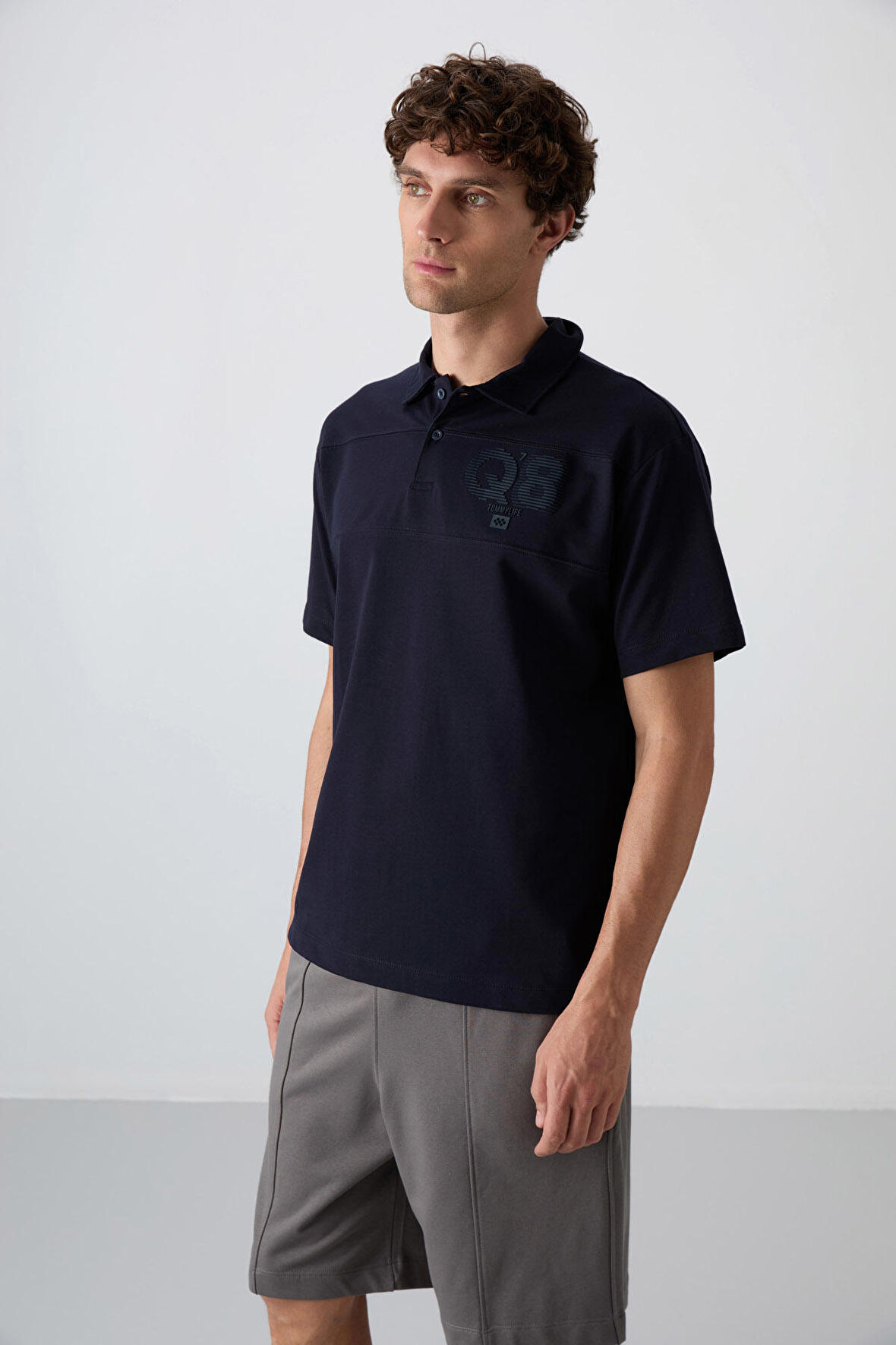 Lacivert Pamuklu Kalın Yumuşak Dokulu Oversize Fit Baskılı Polo Yaka Erkek T-Shirt - 88347 | XL