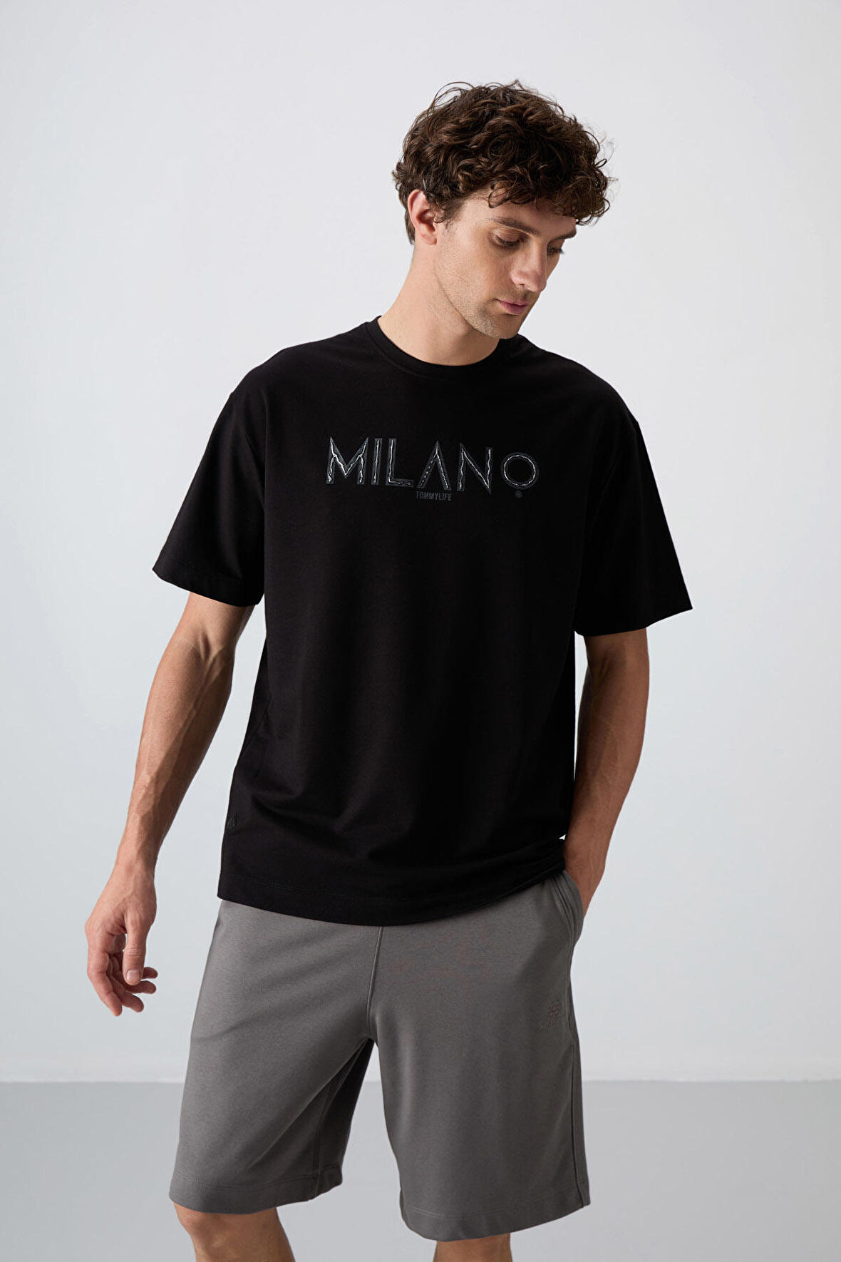 Siyah Pamuklu Kalın Yumuşak Dokulu Oversize Fit Baskılı Erkek T-Shirt - 88345 | XL