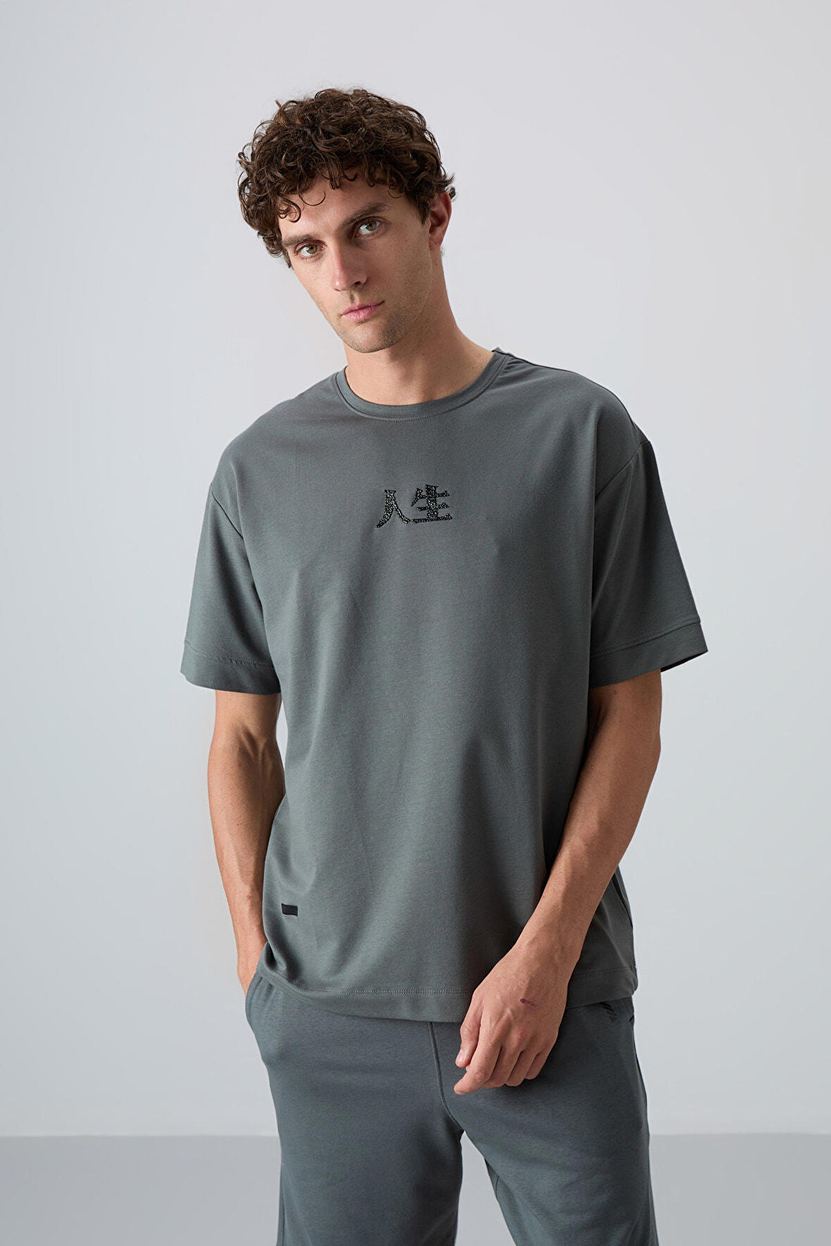 Haki Pamuklu Kalın Yumuşak Dokulu Oversize Fit Baskılı Erkek T-Shirt - 88342 | XXL