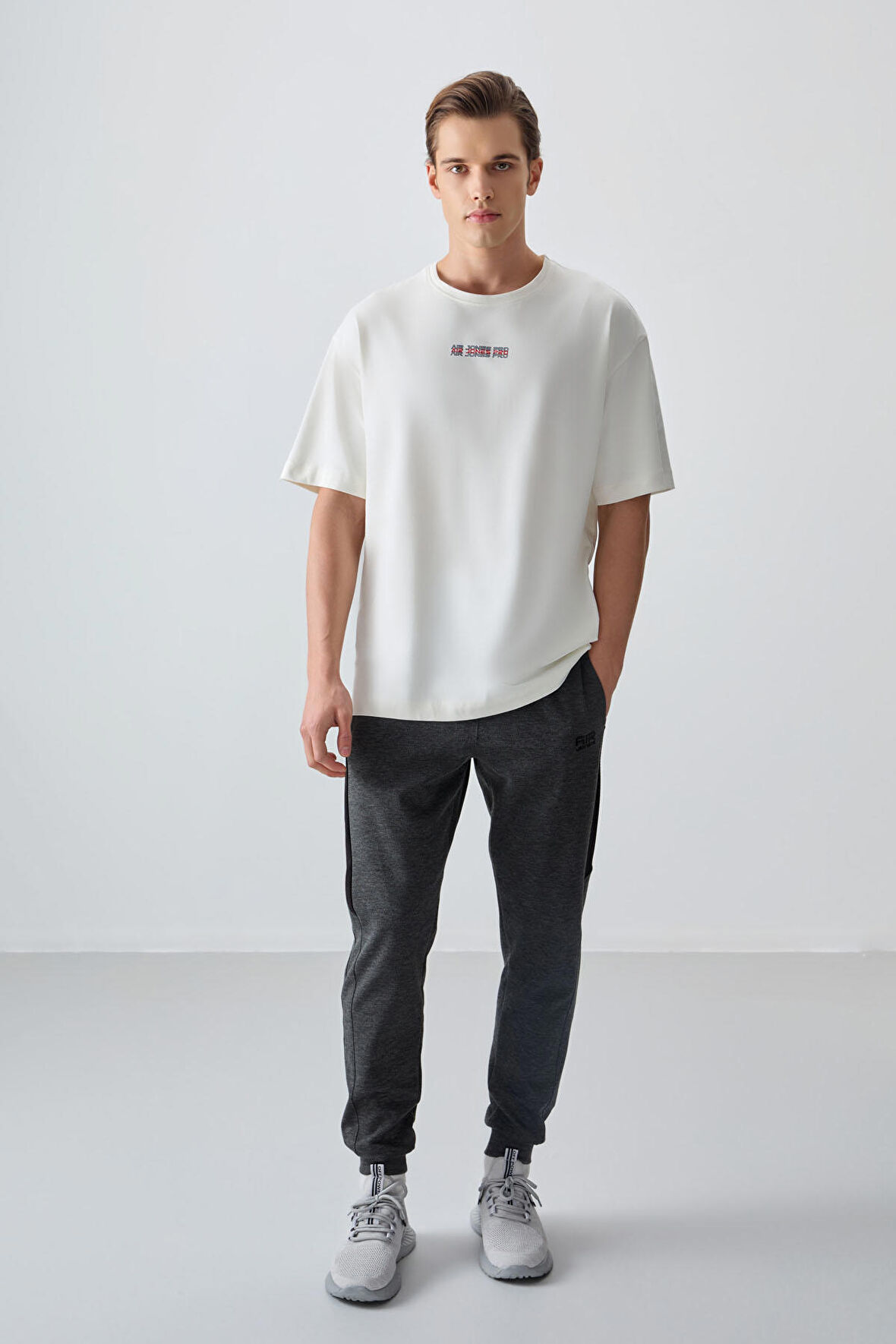 Ekru %100 Pamuk Kalın Yumuşak Dokulu Oversize Fit Baskılı Erkek T- Shirt - 88354 | L