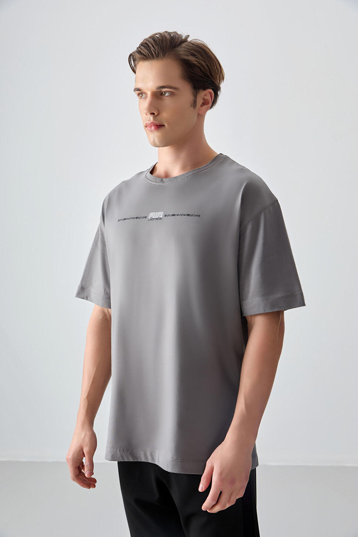 Koyu Gri %100 Pamuk Kalın Yumuşak Dokulu Oversize Fit Baskılı Erkek T- Shirt - 88357 | XXL
