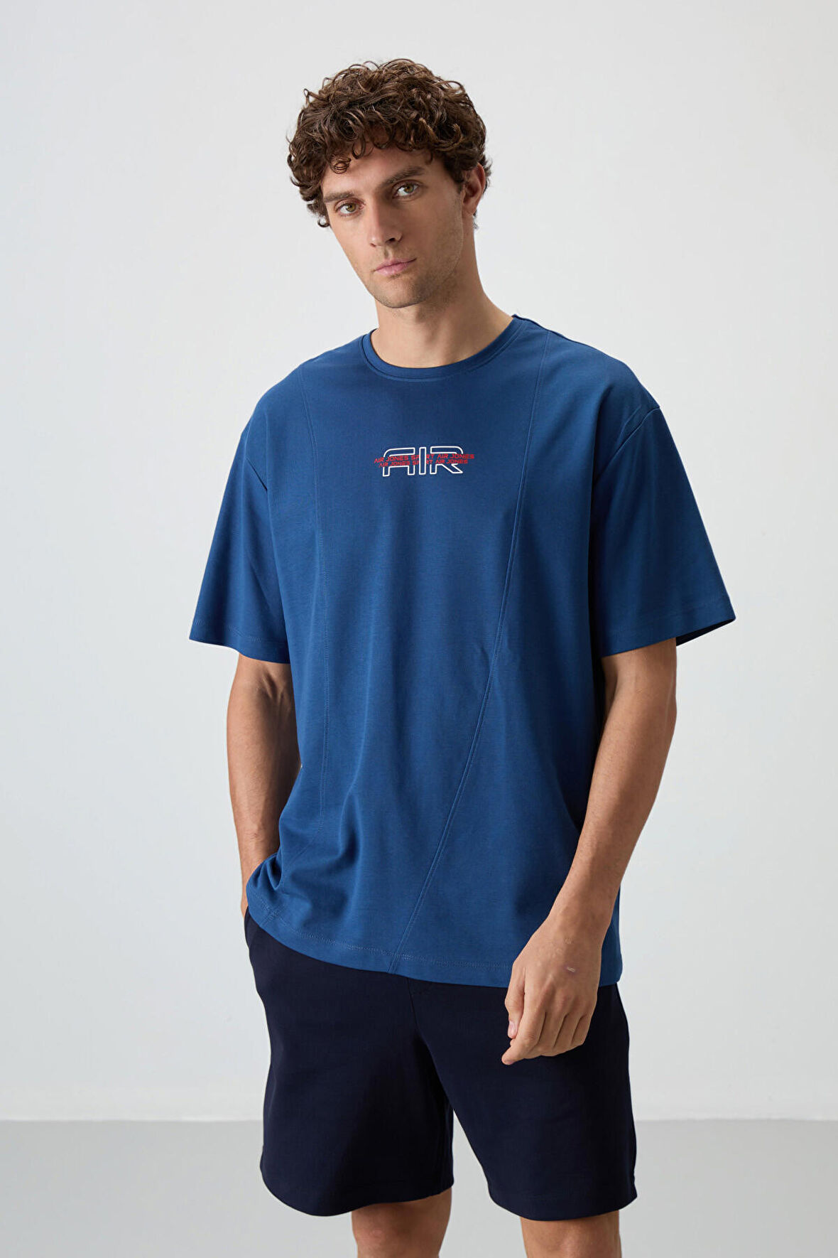 Parlament Pamuklu Kalın Yüzeyi Dokulu Oversize Fit  Baskılı Erkek T-Shirt - 88372