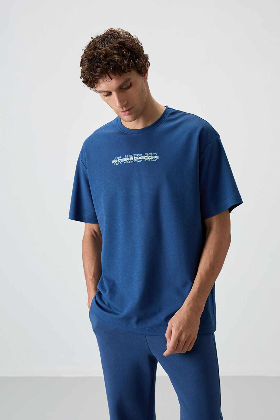 Parlament Pamuklu Kalın Yüzeyi Dokulu Oversize Fit  Baskılı Erkek T-Shirt - 88365