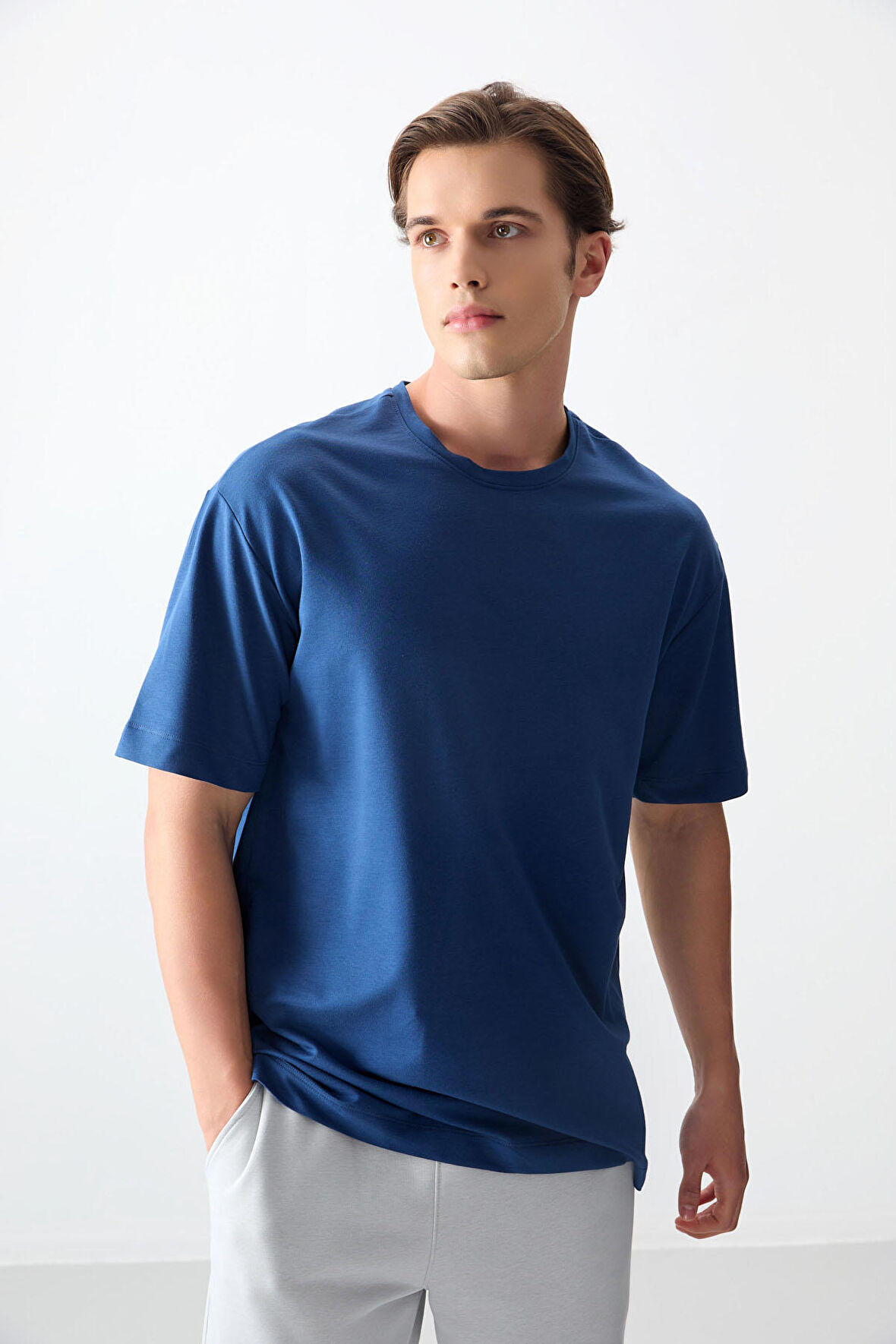 Parlament Pamuklu Kalın Yumuşak Dokulu Oversize Fit Basic Erkek T- Shirt - 88377 | M