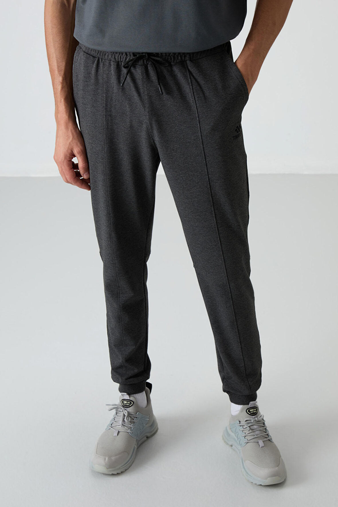 Antrasıt Melanj Pamuklu Yumuşak Dokulu Comfort Fit Nakışlı Erkek Jogger - 82123 | XL