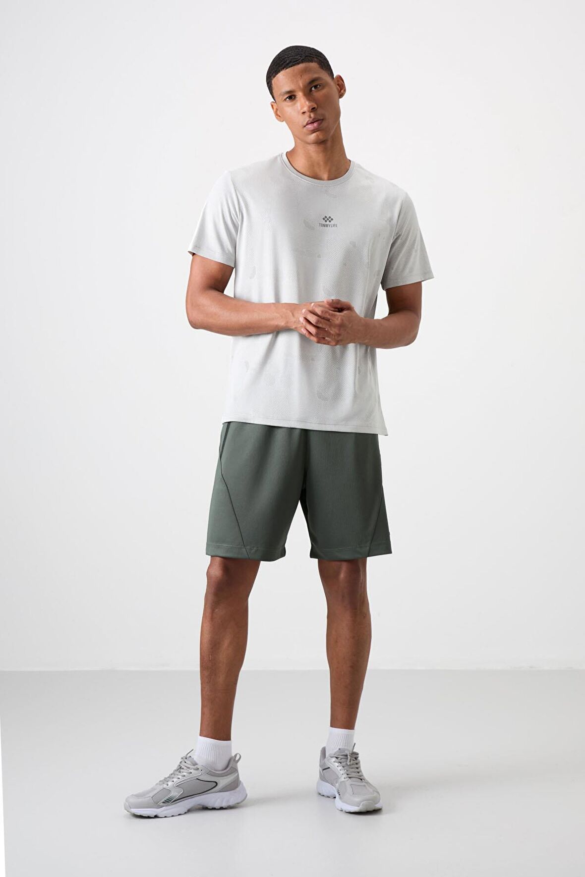 Tommy Life Taş Polyester Nefes Alan Jakarlı İnce Esnek Standart Fit Erkek Performans T-Shirt - 88397