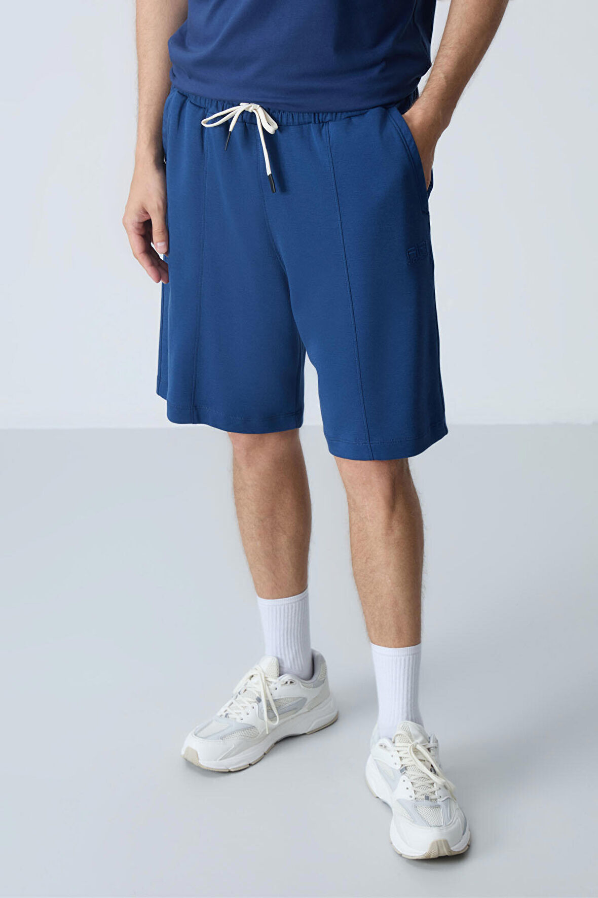 Parlament Pamuklu Kalın Yumuşak Dokulu Standart Fit Basic Erkek Şort  - 81277