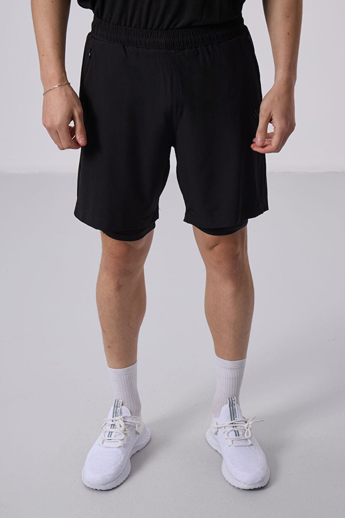 Siyah Polyester İnce Yumuşak Standart Fit Erkek Taytlı Şort - 81287