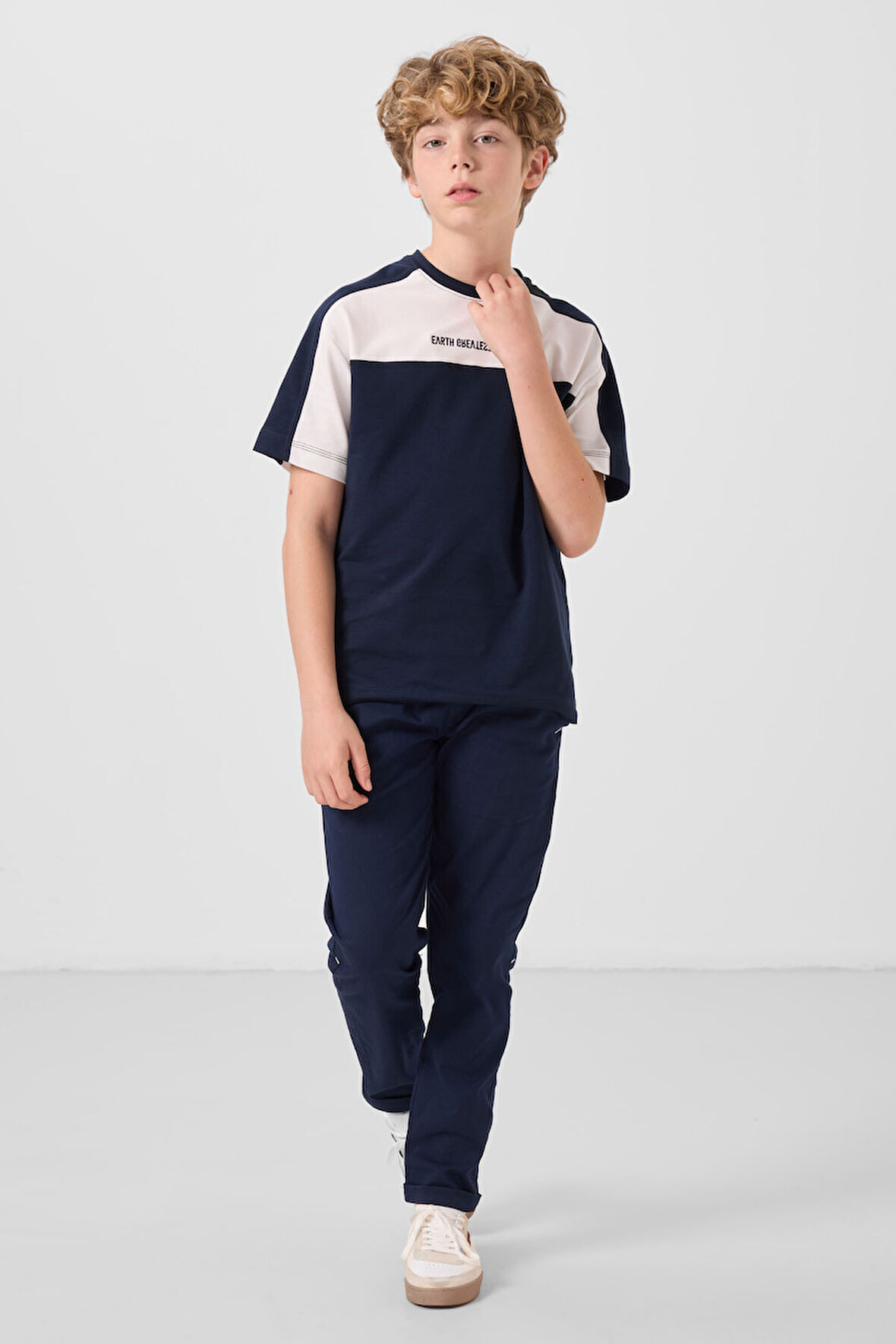 Lacivert Pamuklu Yumuşak Dokulu Oversize Fit Baskılı Erkek Çocuk T-Shirt - 11290