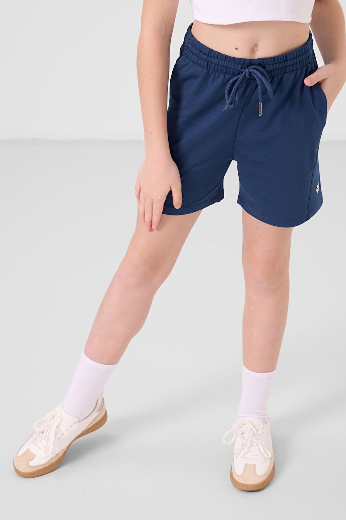 Ekru-Parlament Pamuklu Yumuşak Dokulu Standart Fit Basic Kız Çocuk Şort Takım - 75184