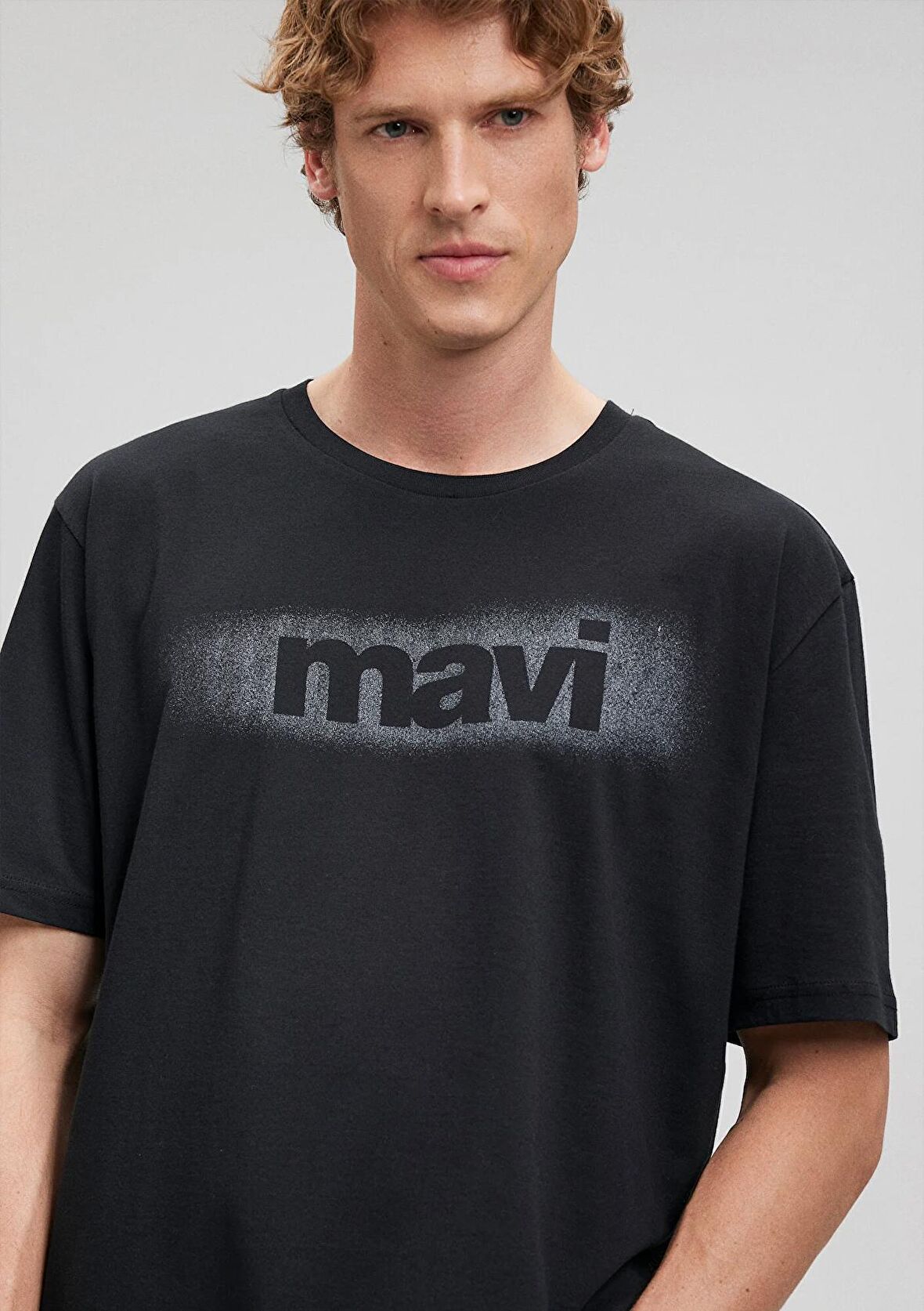 Mavi Logo Baskılı Siyah Tişört 0612002-900