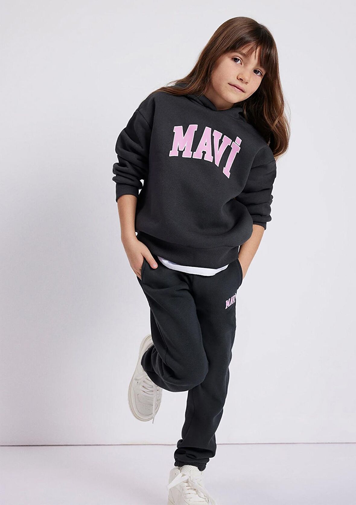 Mavi Logo Baskılı Kapüşonlu Antrasit Sweatshirt 7610035-70087