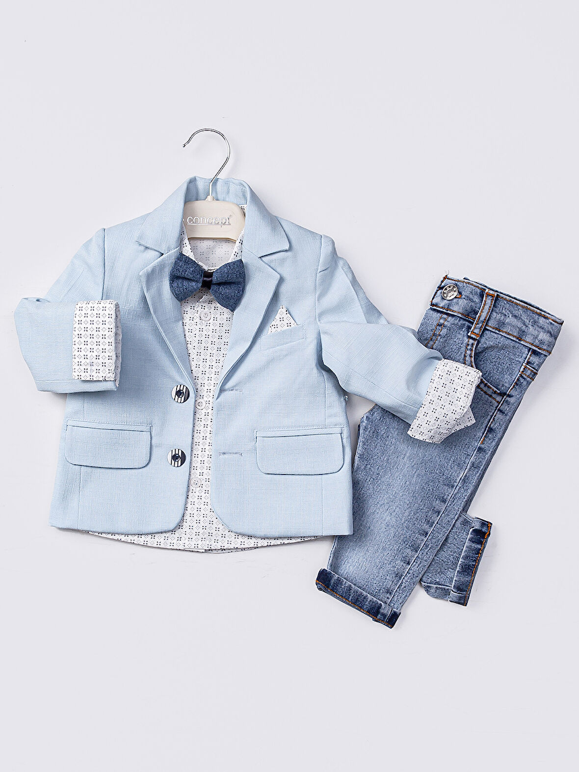 Concept Erkek Bebek 4'lü Takım 6-18 Ay Mavi