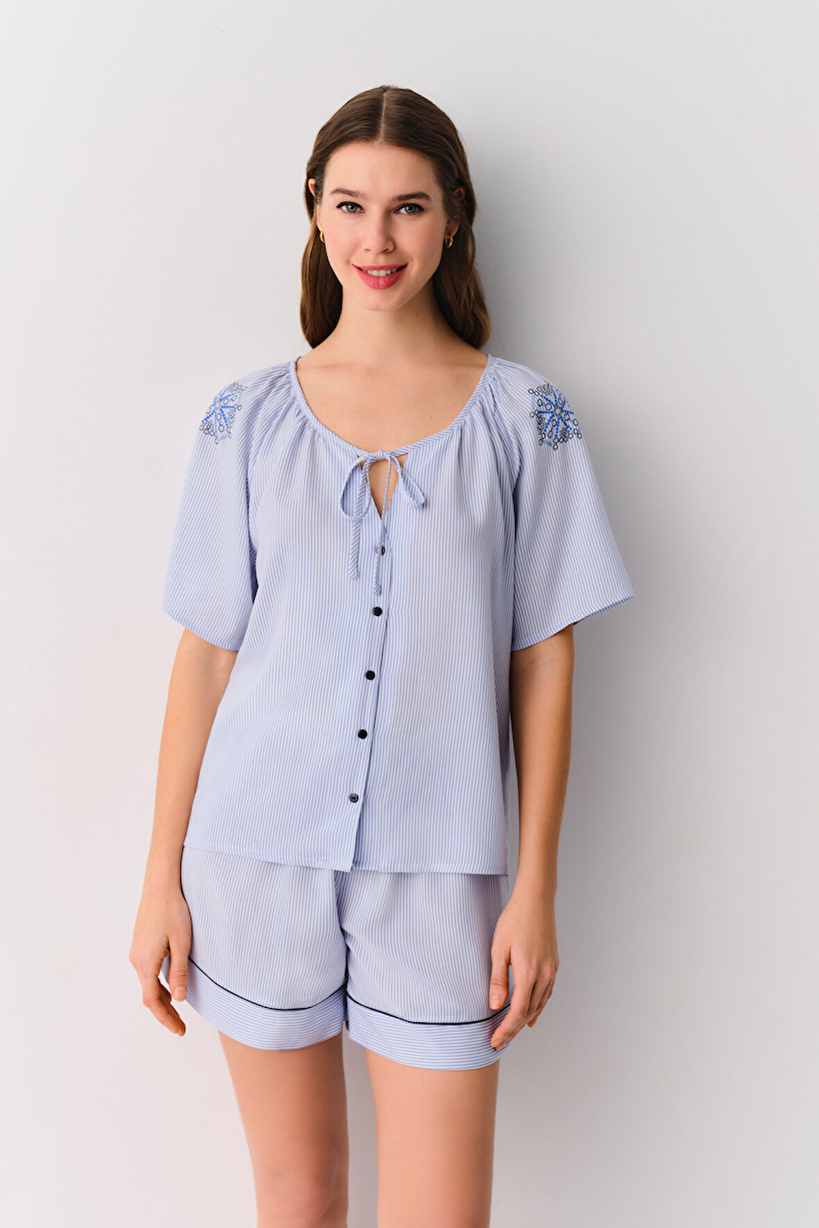 Suwen Amanda Maskülen Şort Pijama Takımı