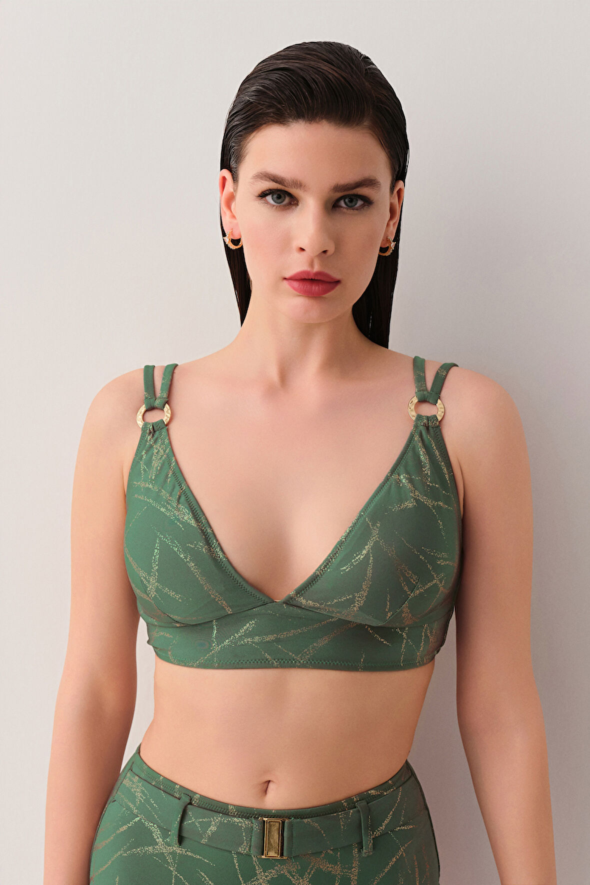 Suwen Glace Aksesuarlı Üçgen Bikini Üst