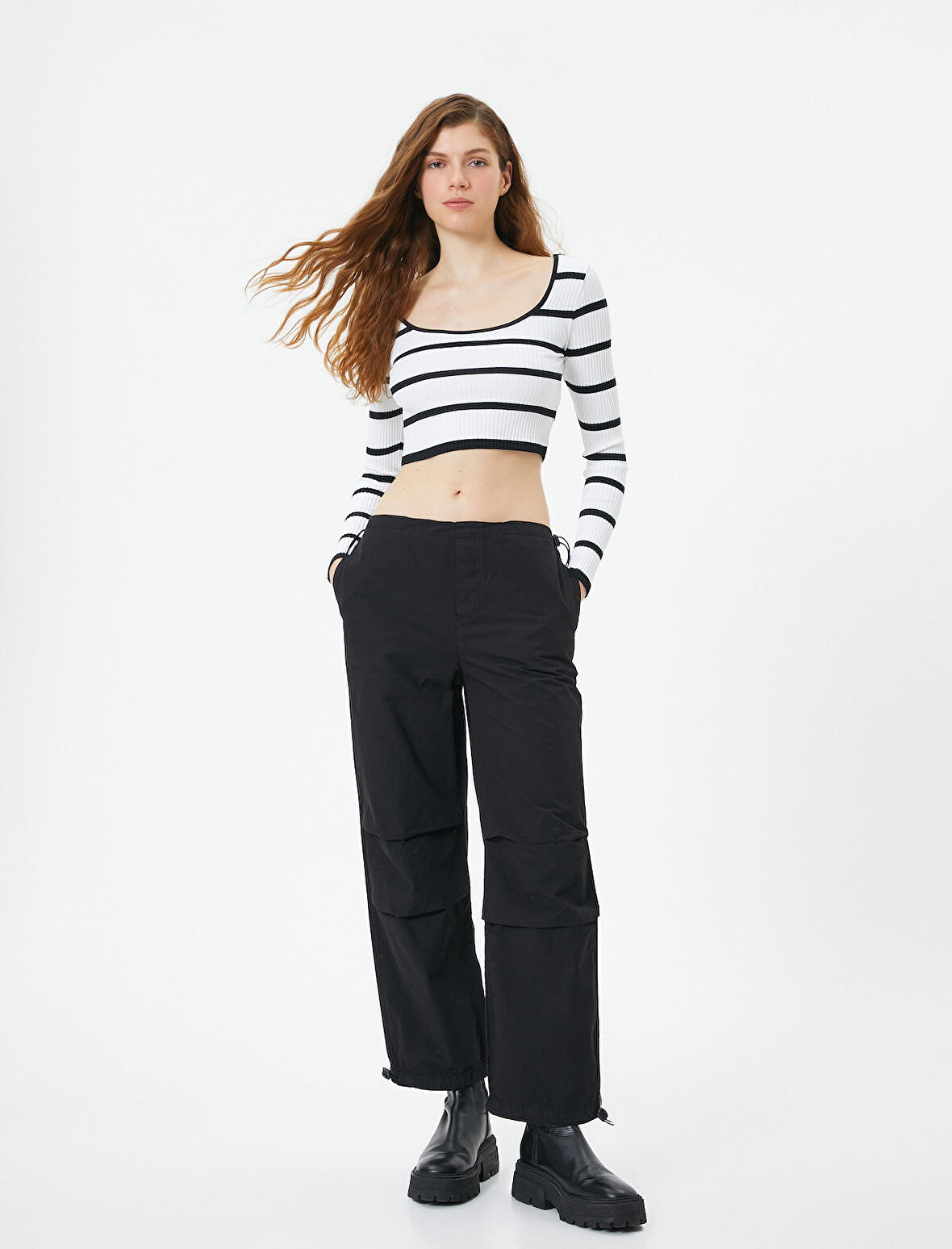 Oversize Paraşüt Pantolon Kat Detaylı Cepli Pamuklu