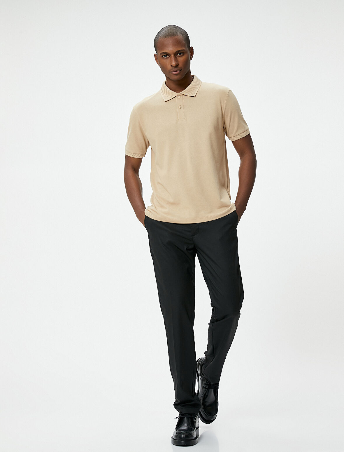 Yakalı Tişört Düğmeli Slim Fit Kısa Kollu