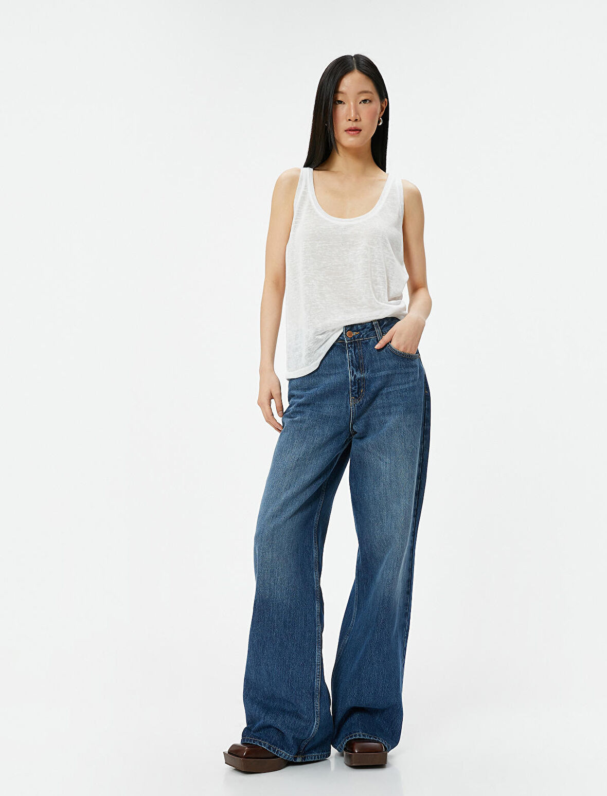 Askılı Atlet U Yaka Standart Kesim