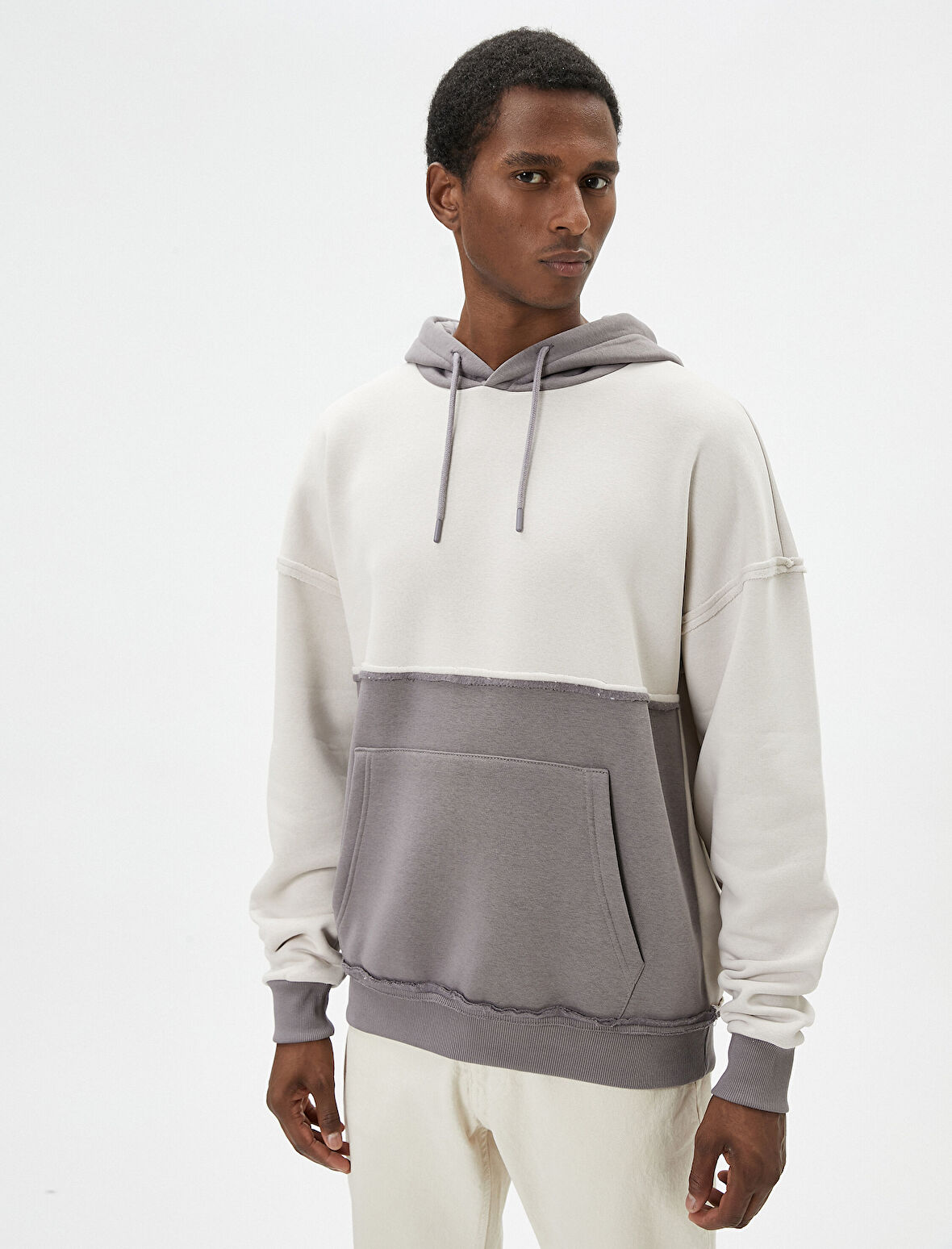 Oversize Kapşonlu Sweatshirt Dikiş Detaylı Kanguru Cepli Renk Bloklu