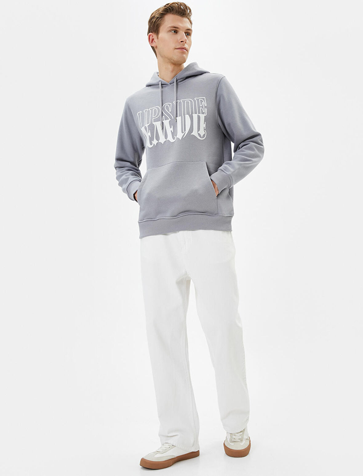 Kapşonlu Sweat Slogan Baskılı Kanguru Cep Detaylı