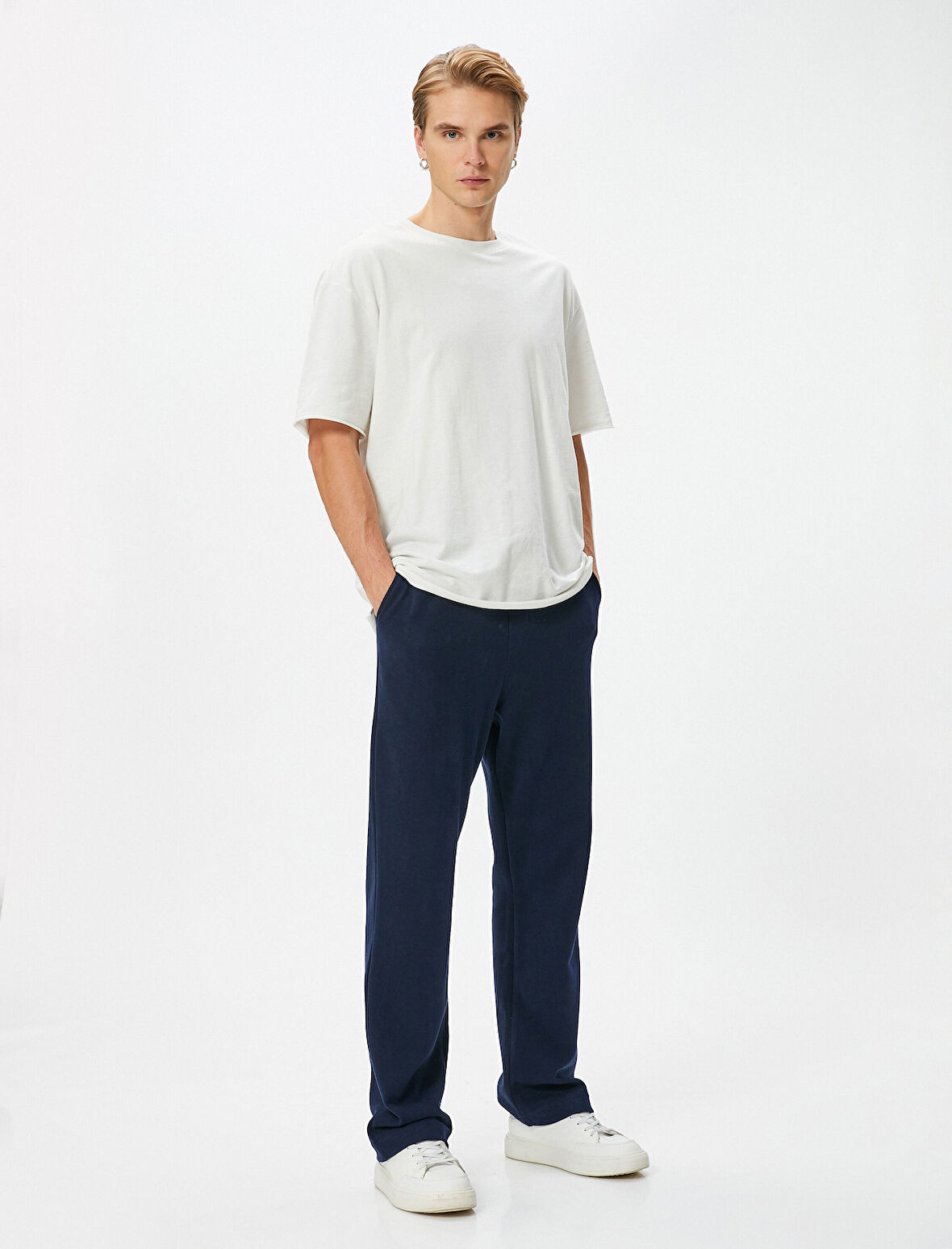 Oversize Eşofman Altı Beli Bağcıklı Bol Paça Cep Detaylı