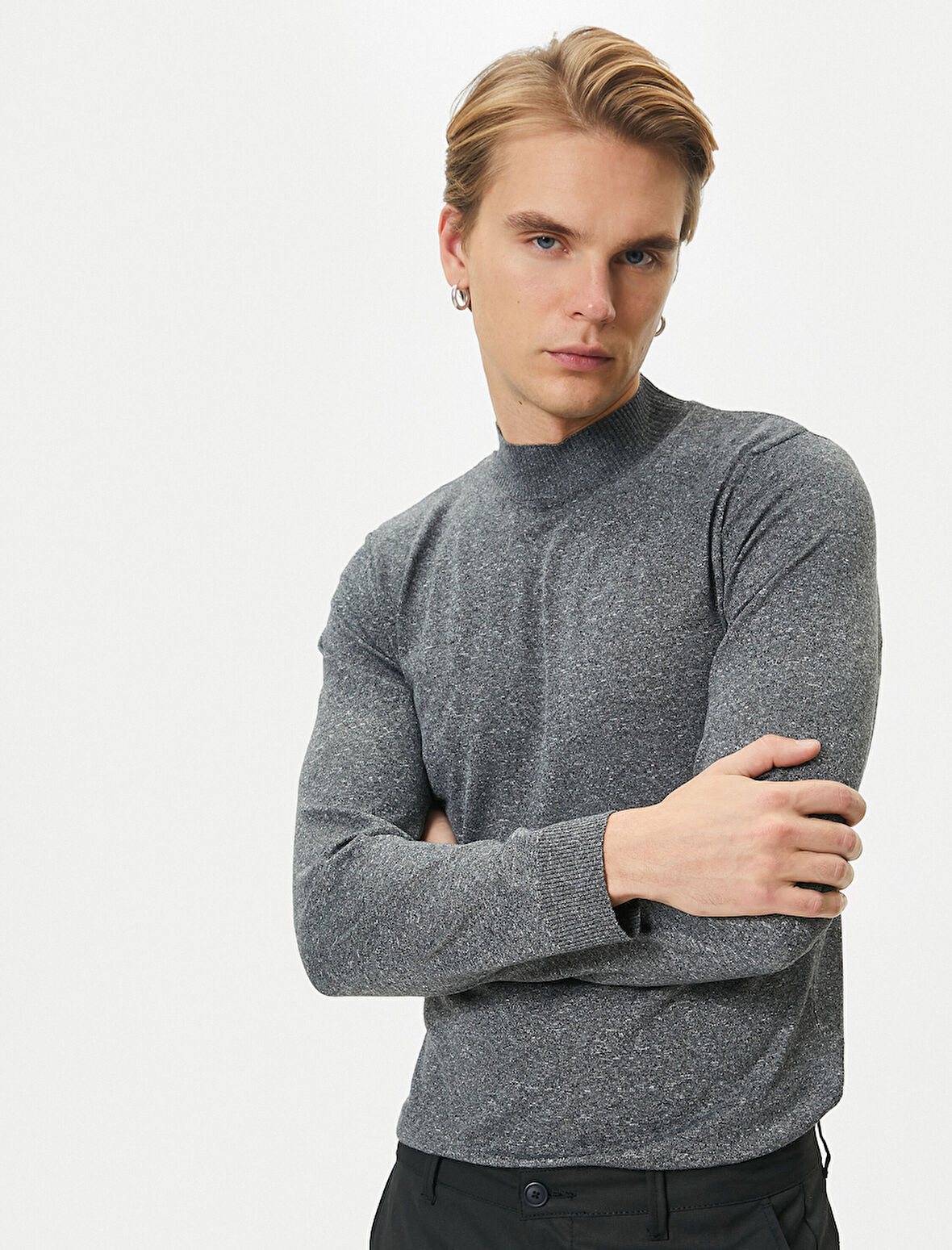 Yarım Balıkçı Yaka Kazak Slim Fit Kırçıllı