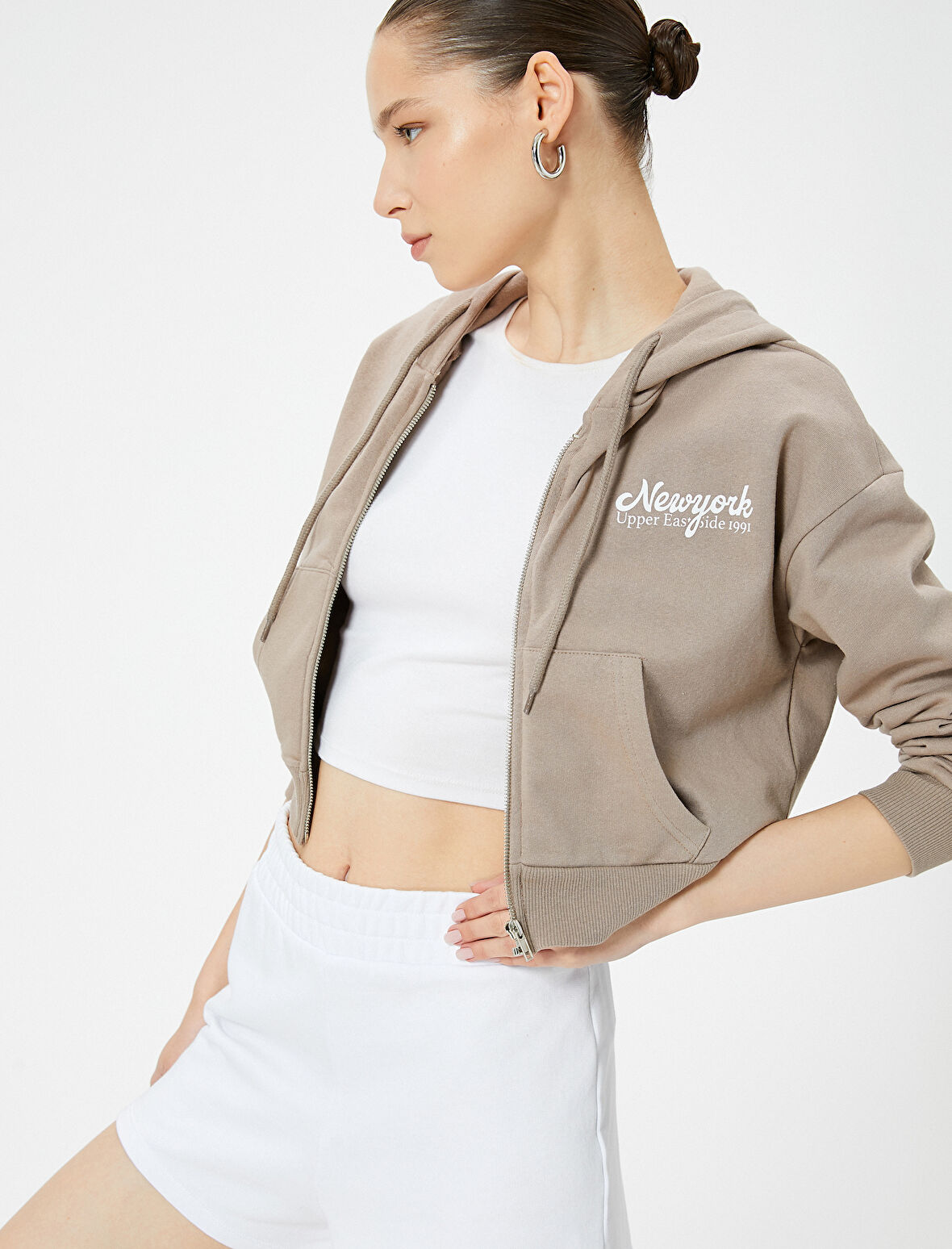 Kapüşonlu Fermuarlı Crop Sweatshirt Baskılı Pamuklu